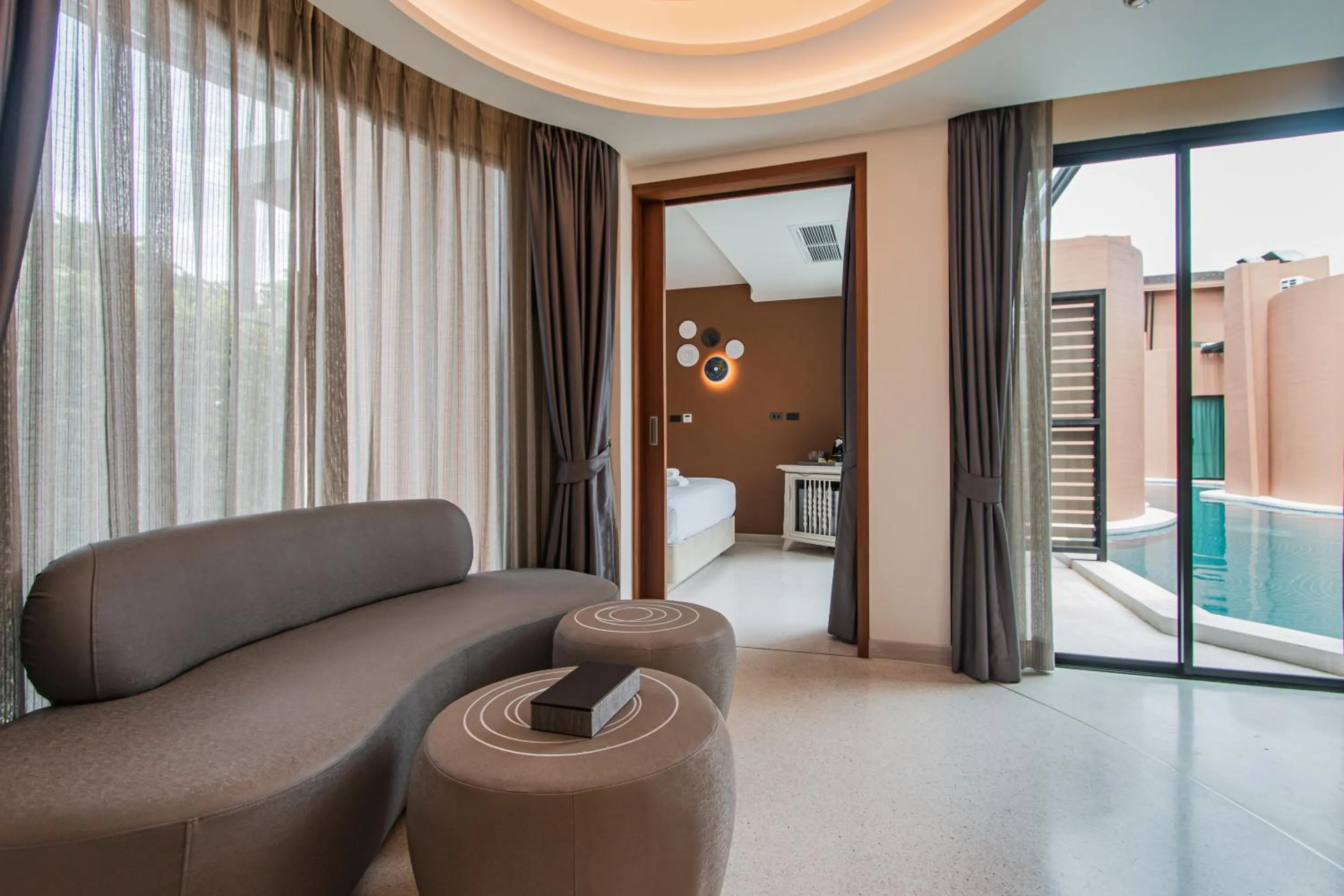 Living room in Rachabhura Hotel