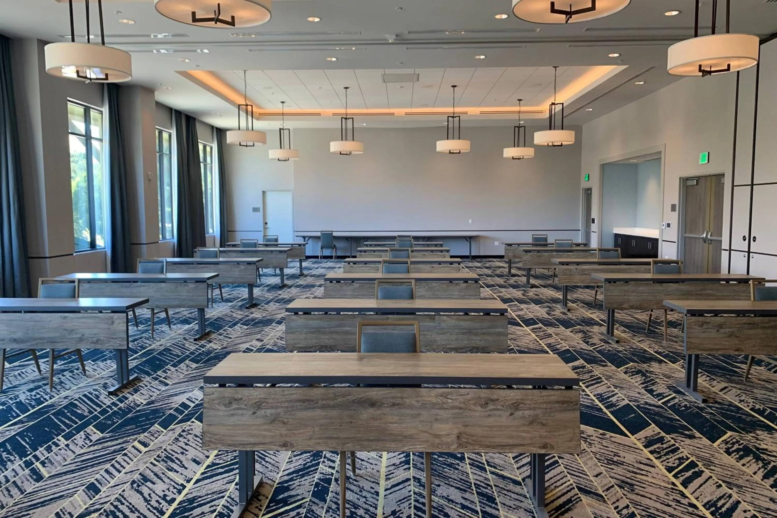 Meeting/conference room in TownePlace Suites by Marriott Thousand Oaks Agoura Hills