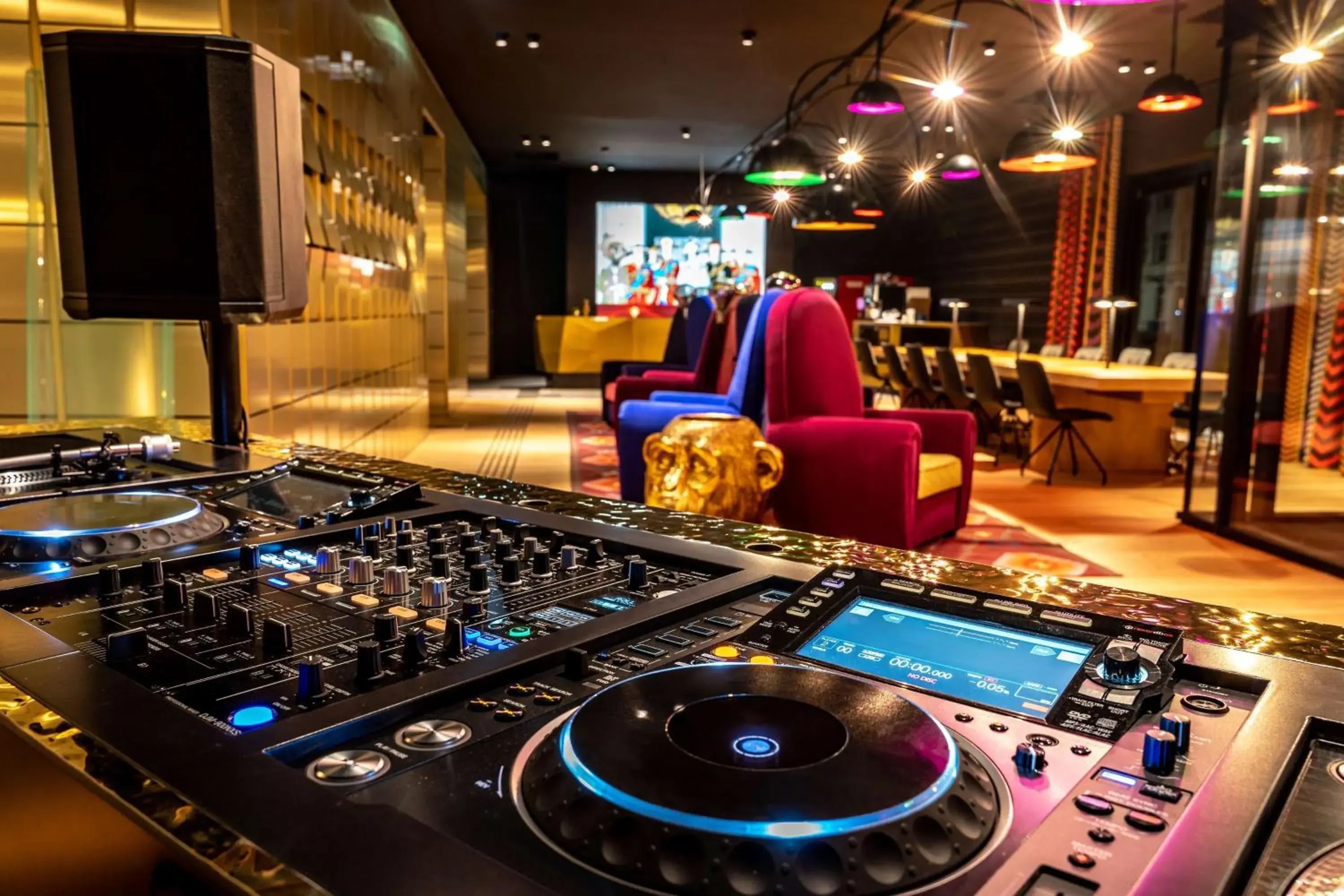 Lobby or reception in Me and All Hotel Dusseldorf Oberkassel, by Hyatt Lobby or reception in Me and All Hotel Dusseldorf Oberkassel, by Hyatt