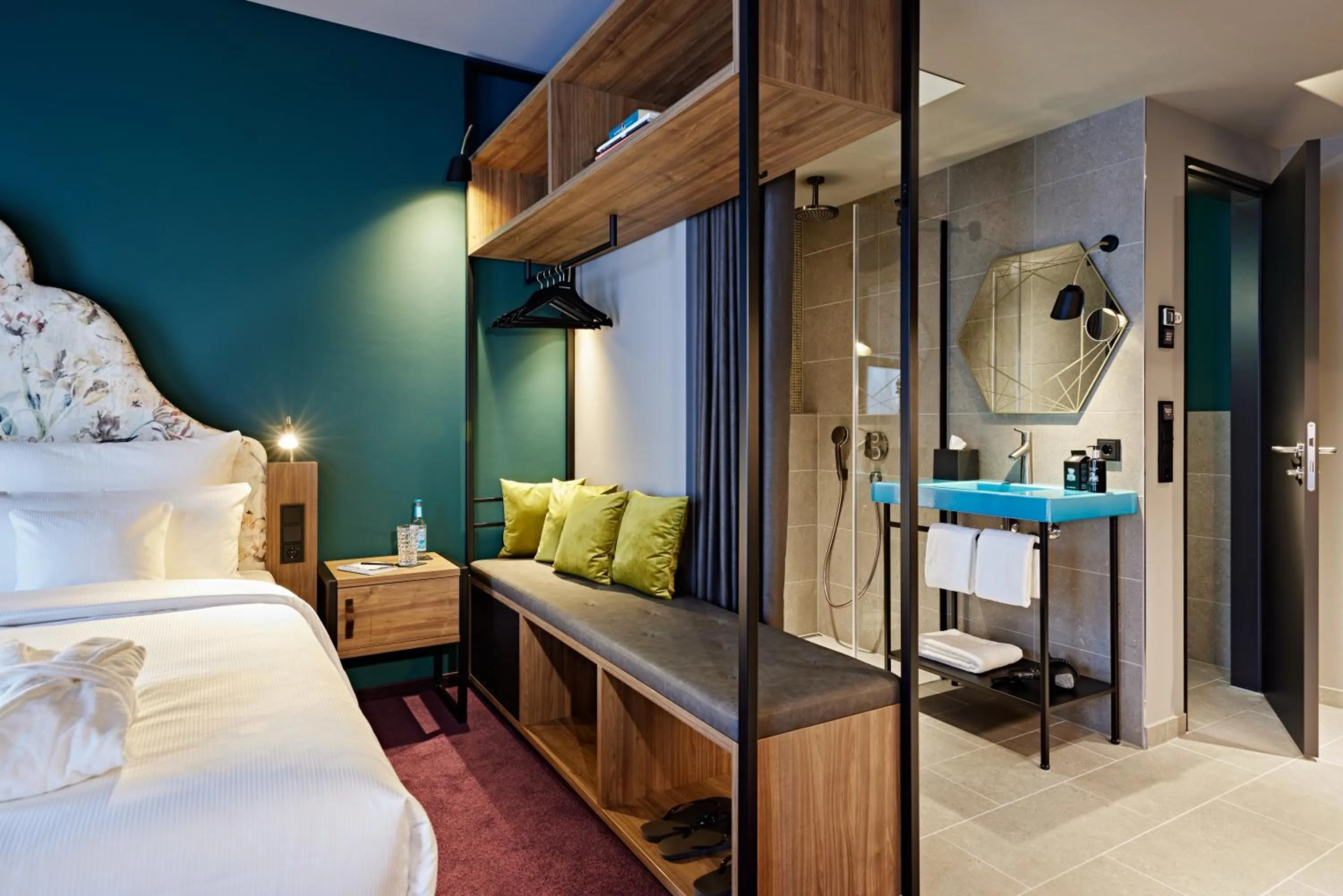 Bed in Me and All Hotel Dusseldorf Oberkassel, by Hyatt