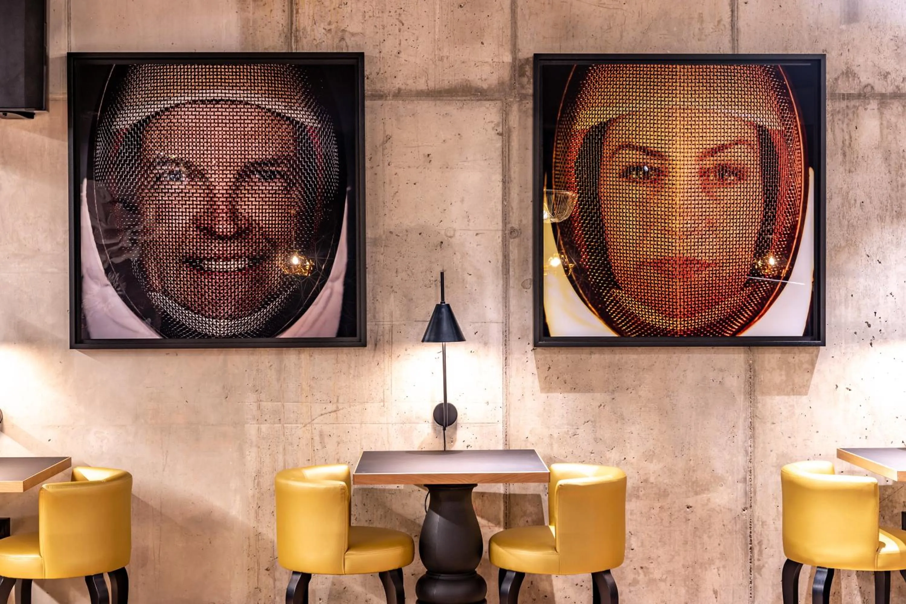 Lounge or bar in Me and All Hotel Dusseldorf Oberkassel, by Hyatt