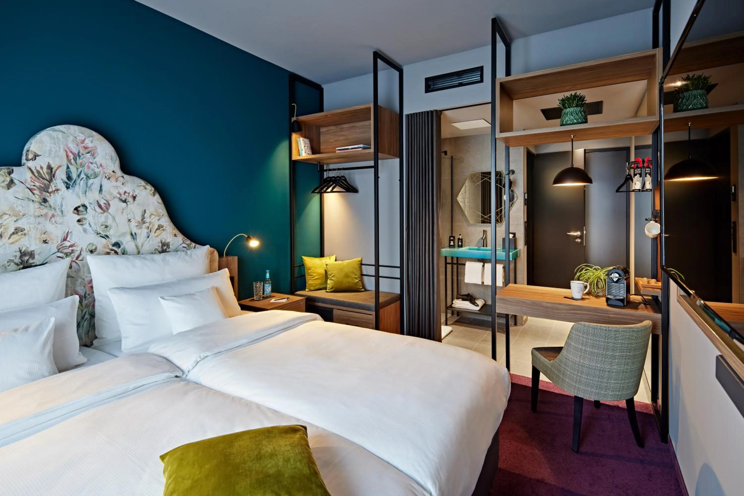 Photo of the whole room, Bed in Me and All Hotel Dusseldorf Oberkassel, by Hyatt