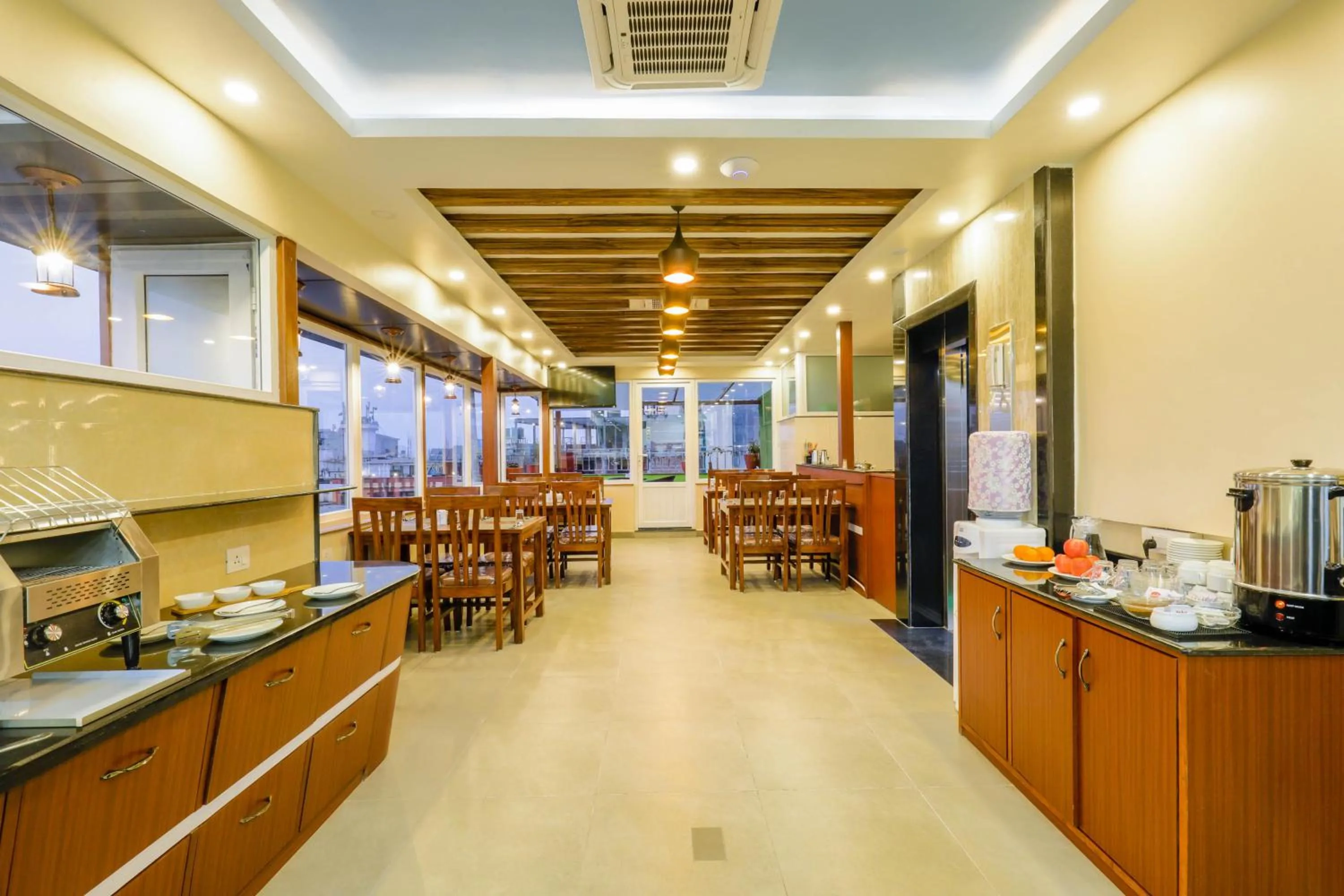 Restaurant/places to eat in Thamel Boutique Hotel