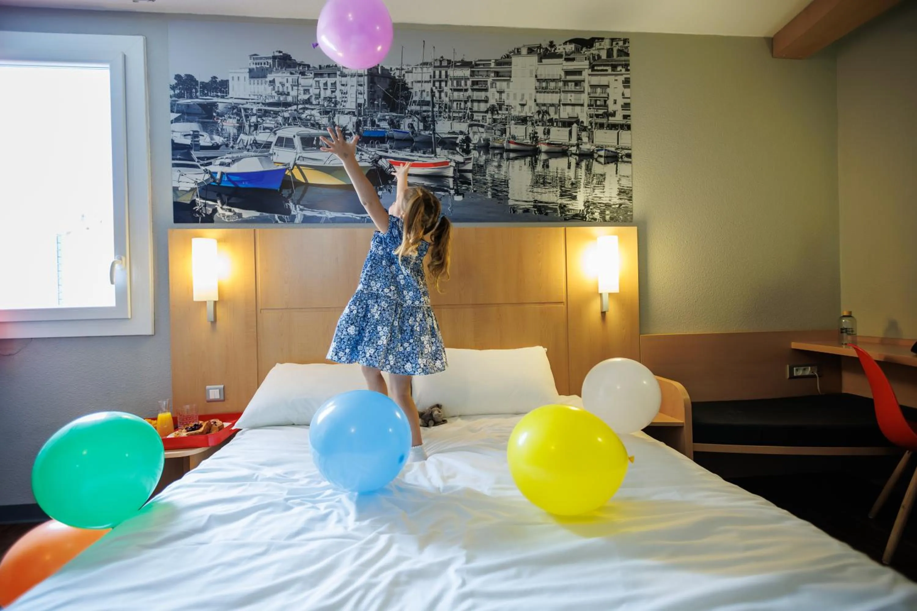 children, Bed in ibis Cannes Mandelieu