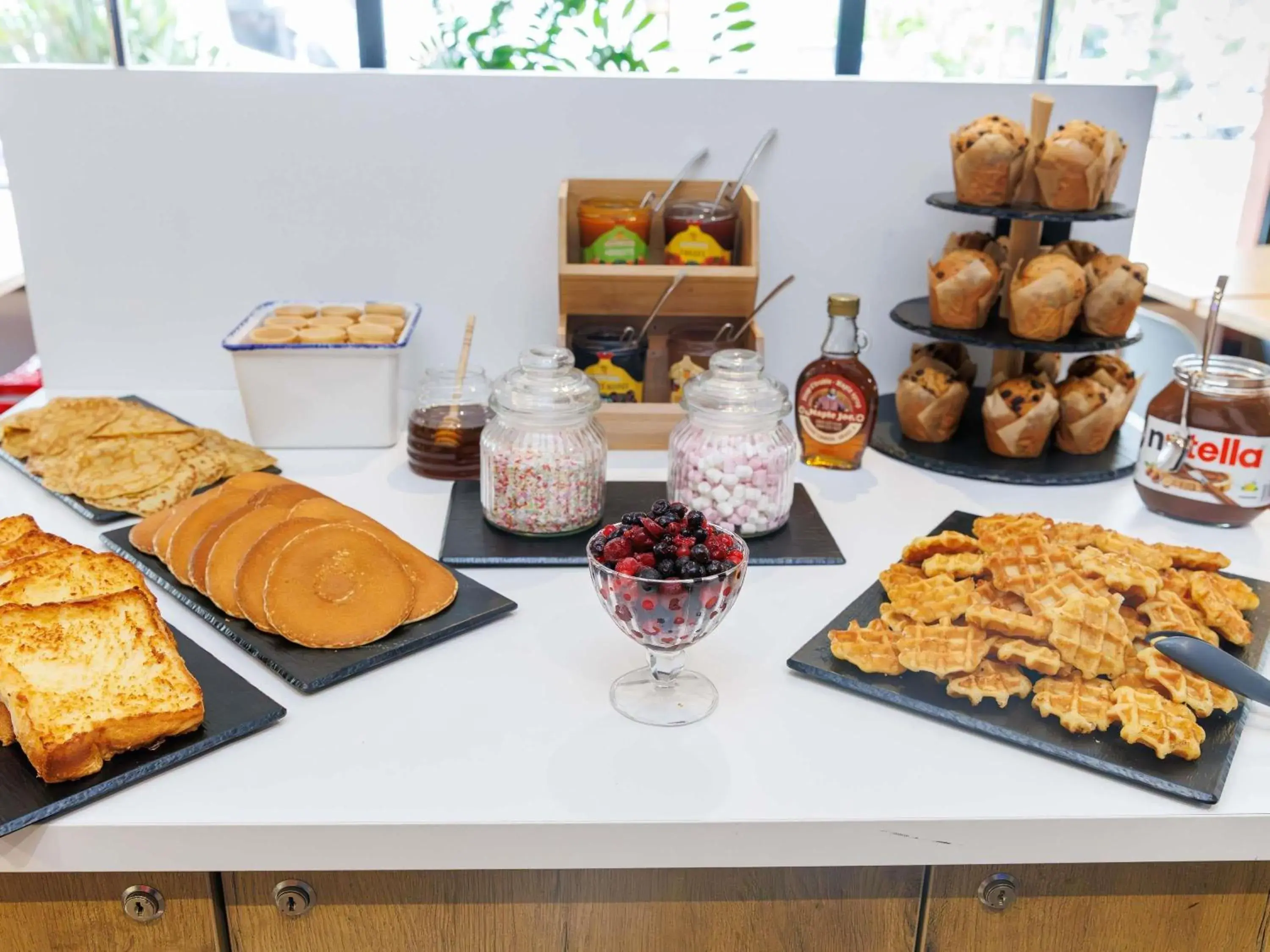 Breakfast in ibis Cannes Mandelieu Breakfast in ibis Cannes Mandelieu