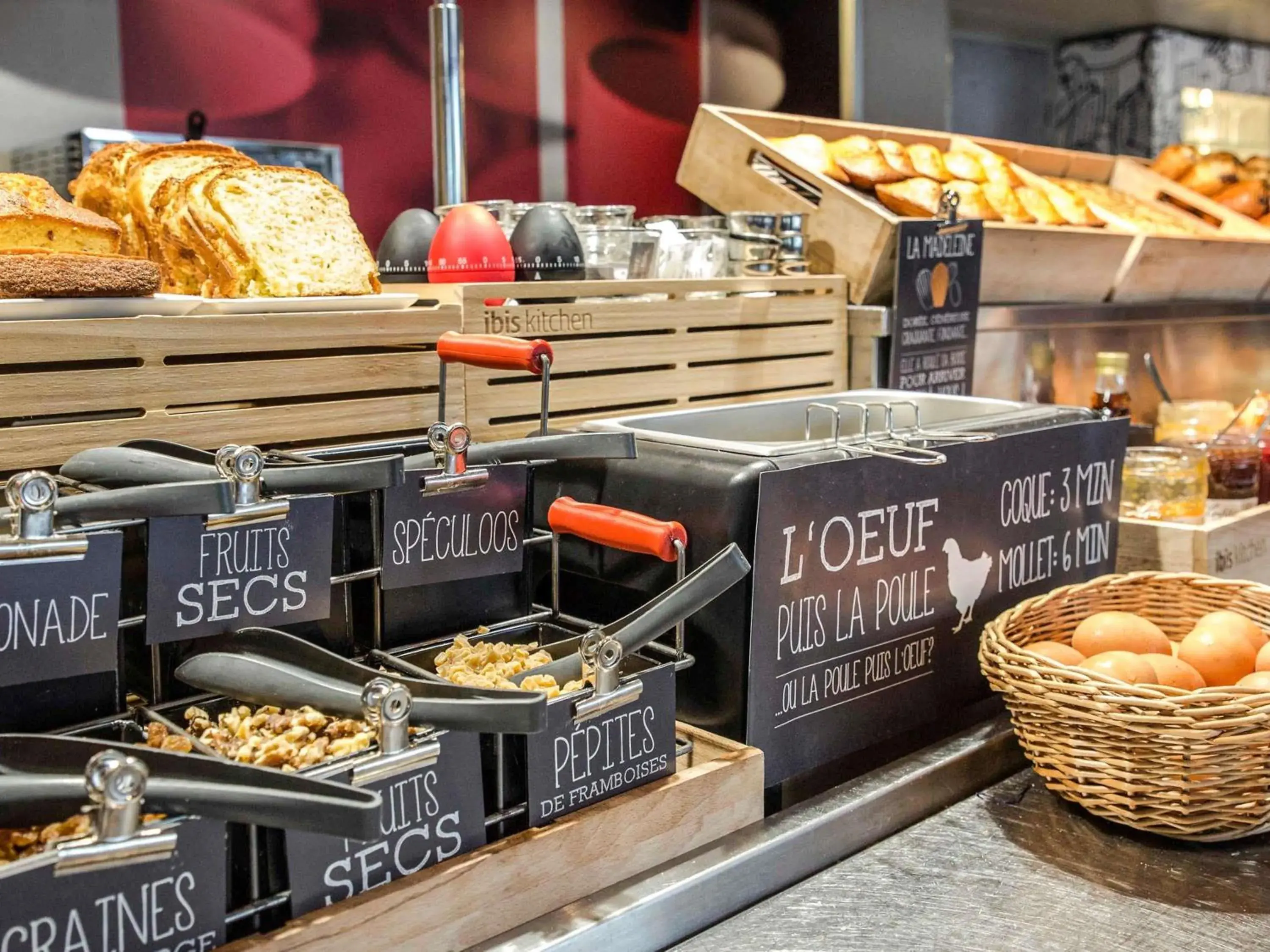 Breakfast in ibis Cannes Mandelieu Breakfast in ibis Cannes Mandelieu