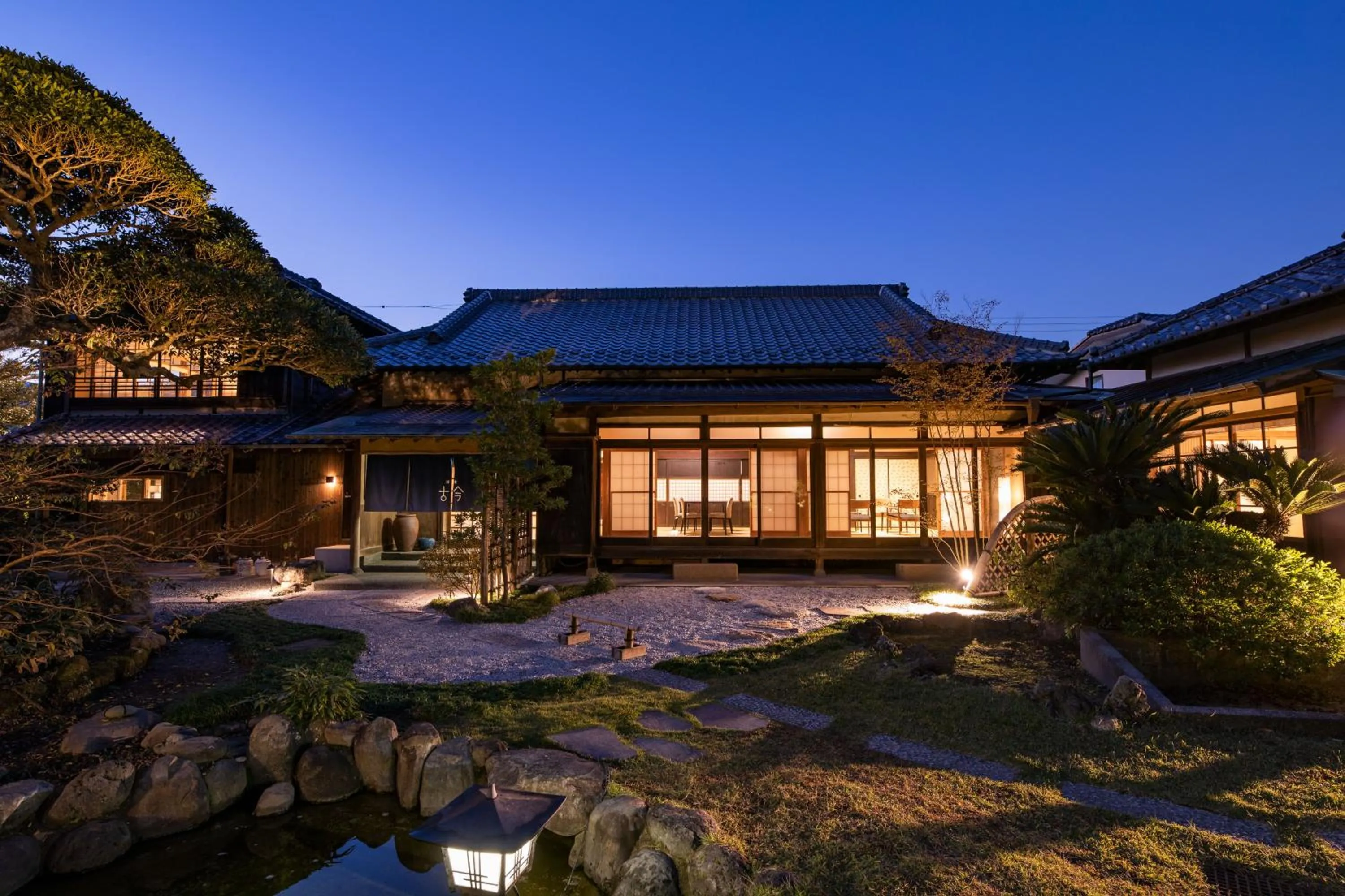 Property building in Kamakura COCON