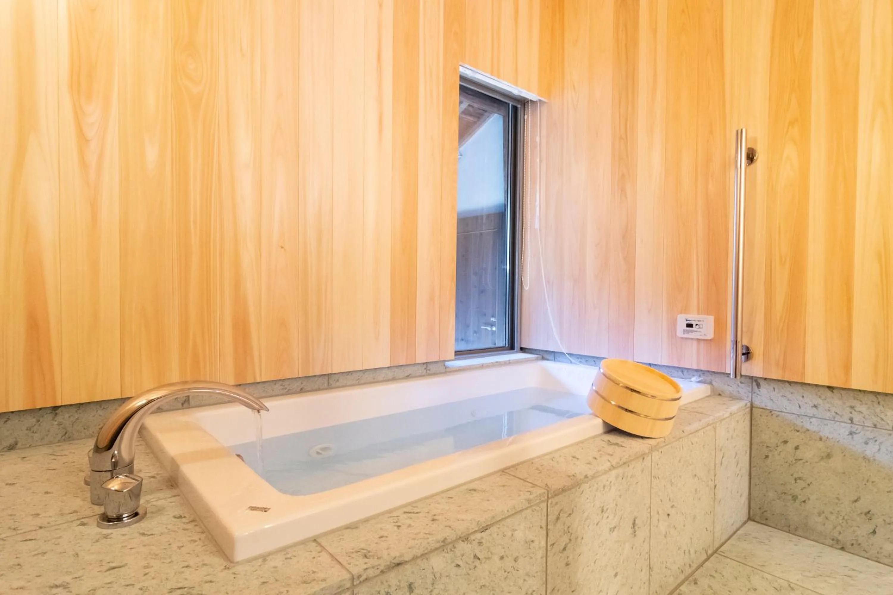 Hot Tub in Kamakura COCON