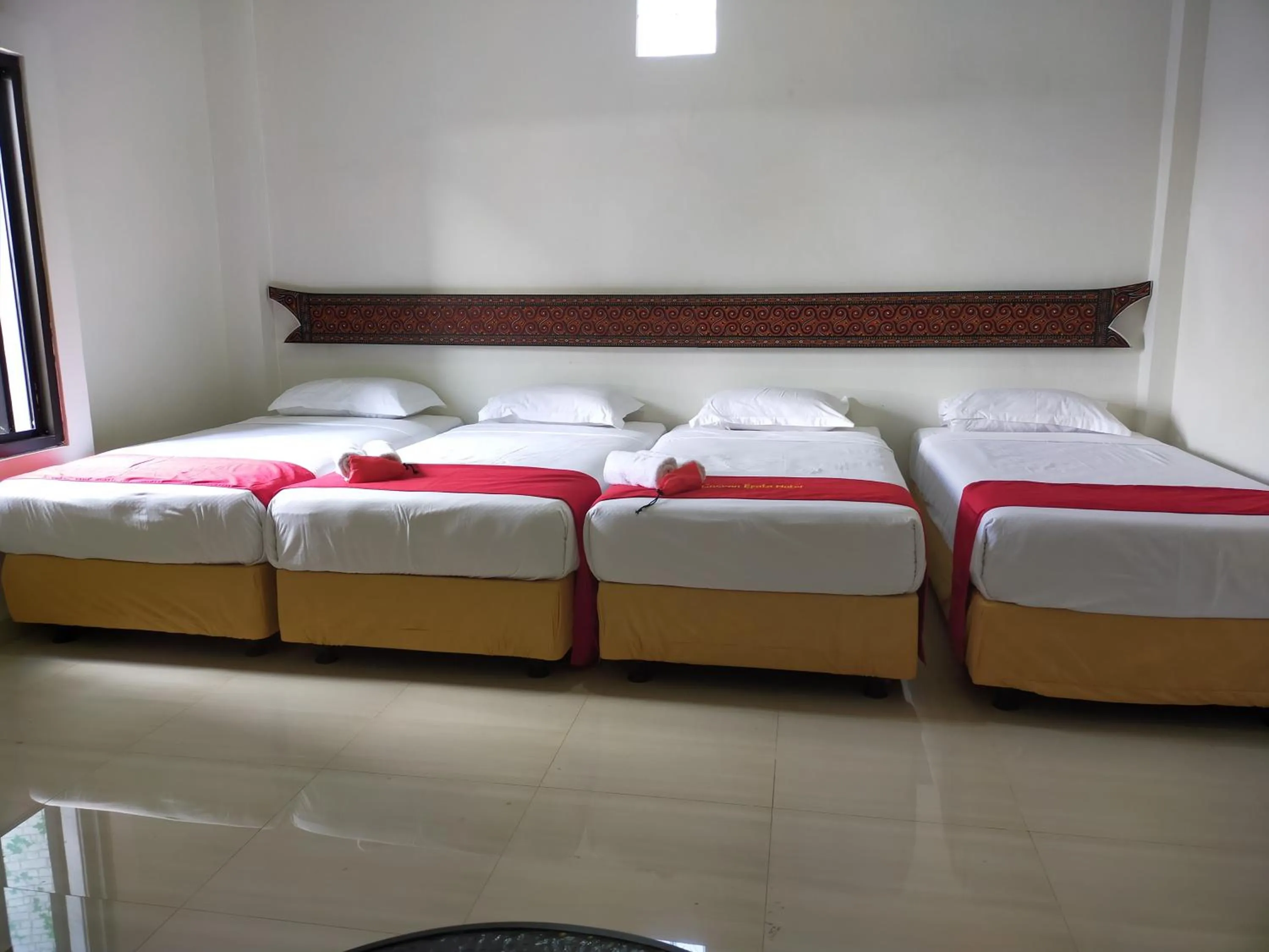 Bed in Gosyen Efata Toraja Hotel