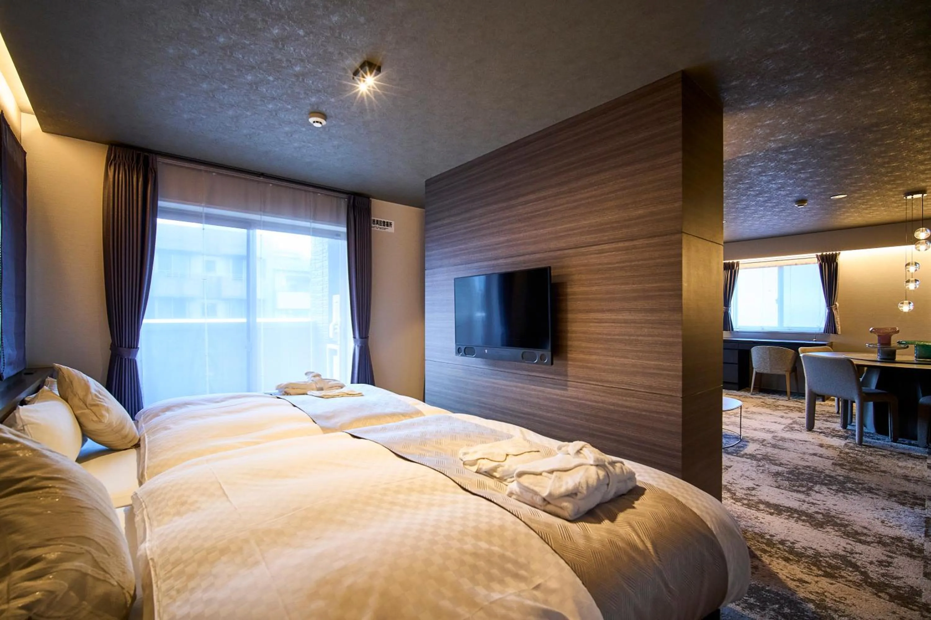 Bed in HOTEL MASTAY jingumichi