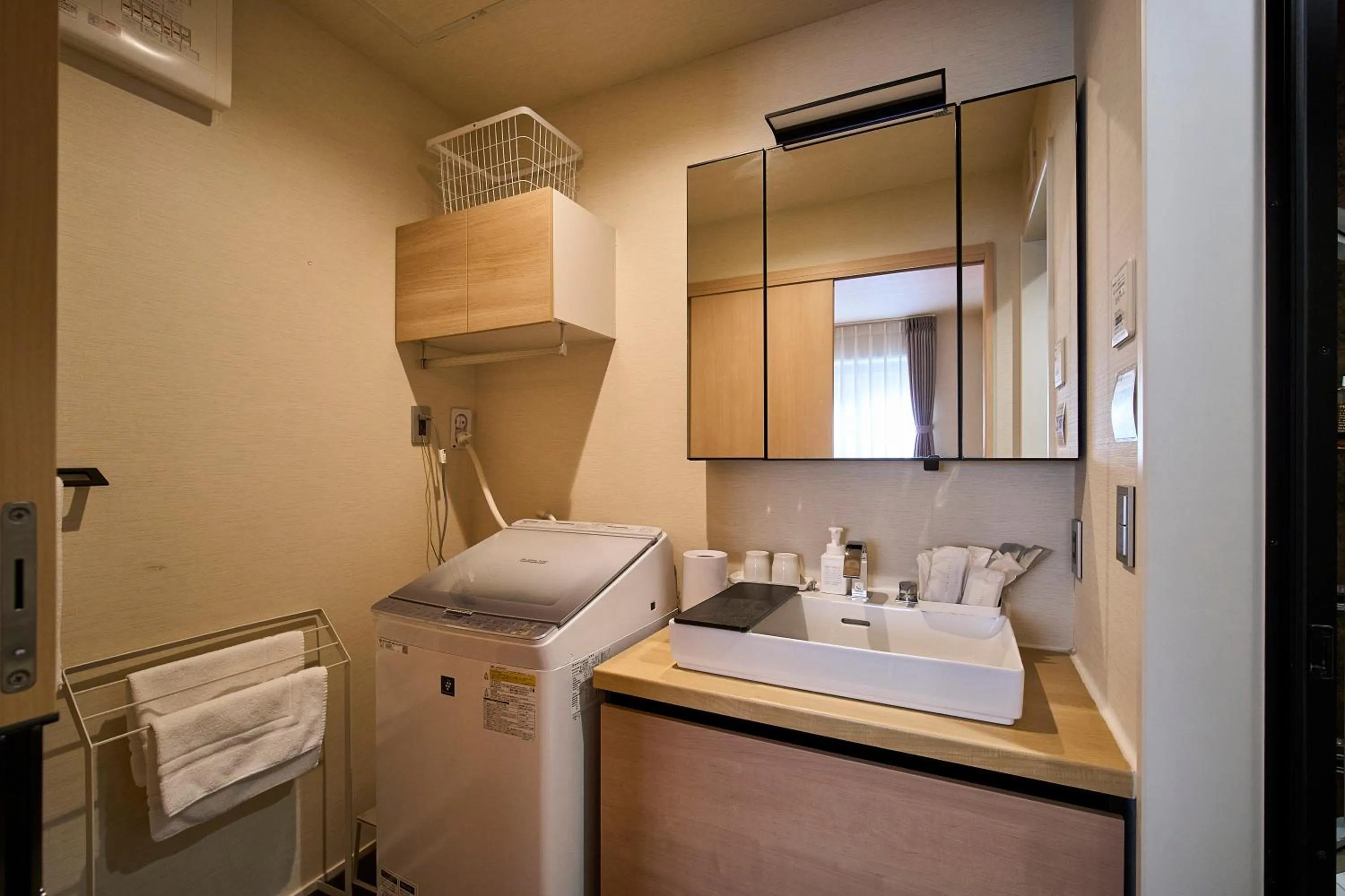 Bathroom in HOTEL MASTAY jingumichi