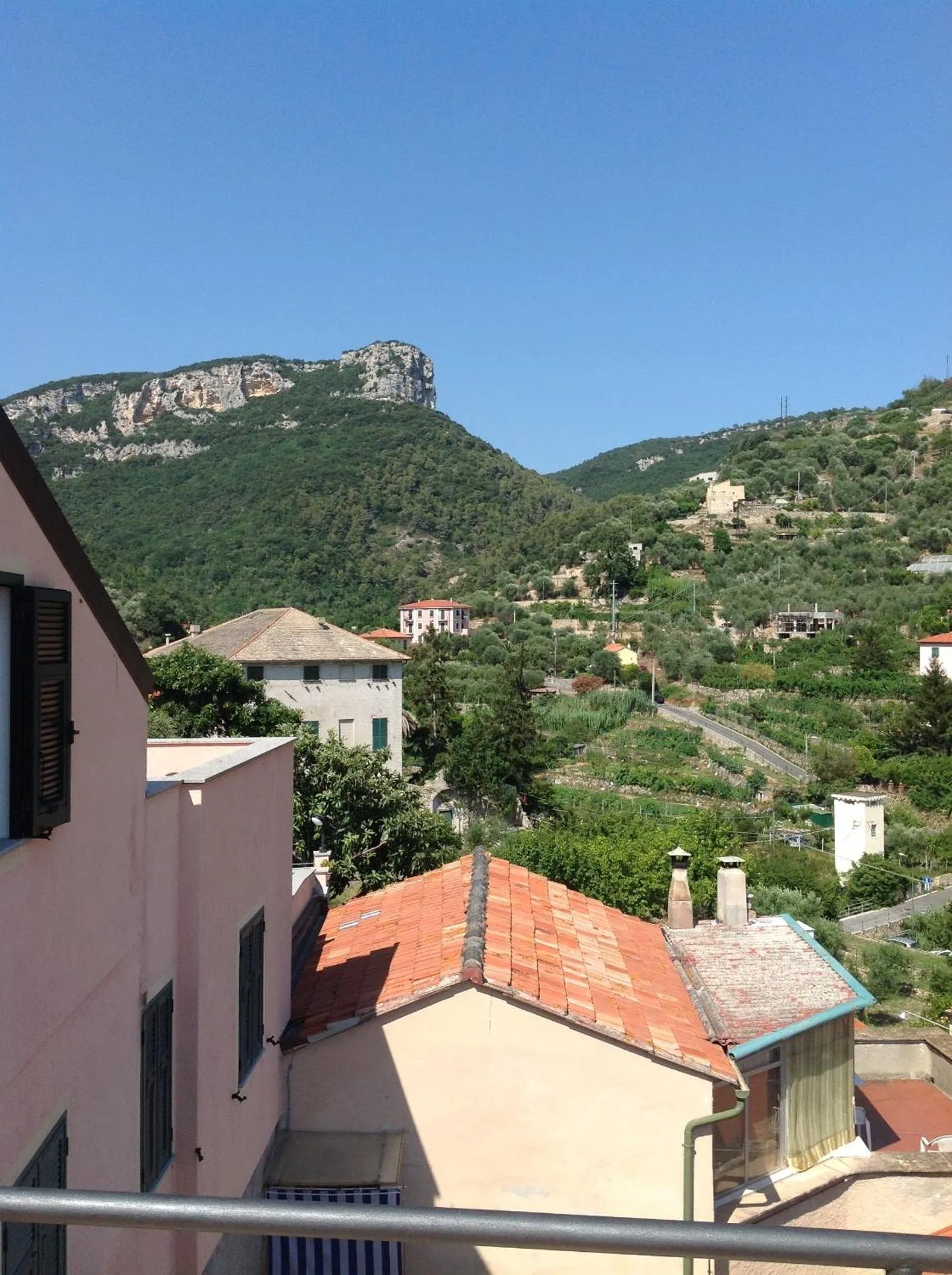 Mountain view in B&B Lacrêma