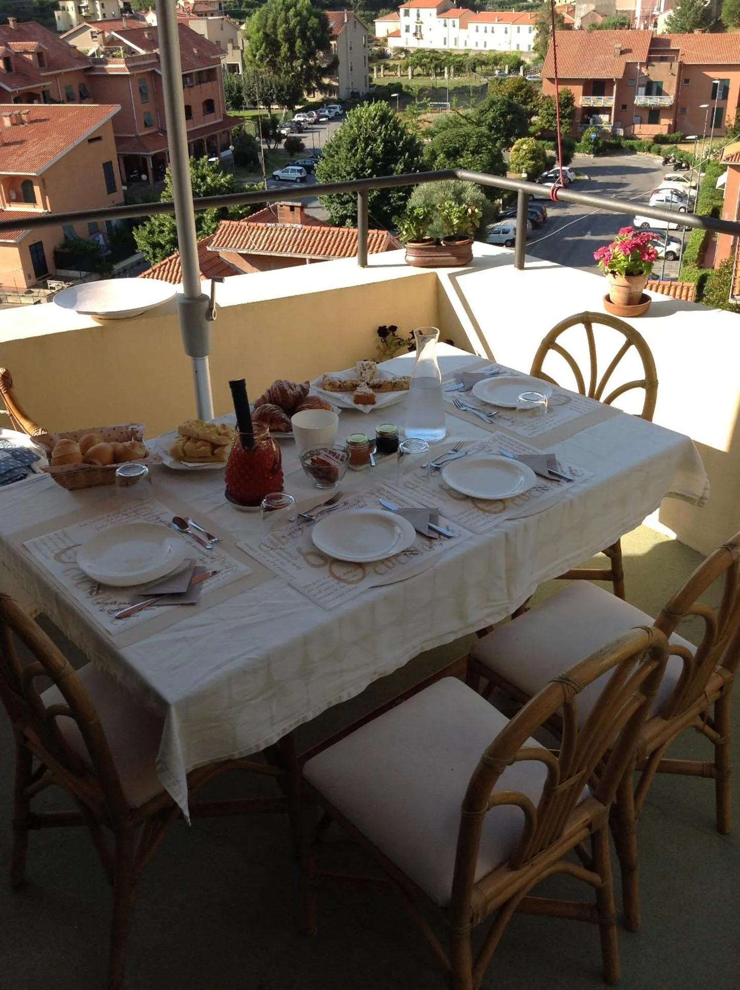 Buffet breakfast in B&B Lacrêma