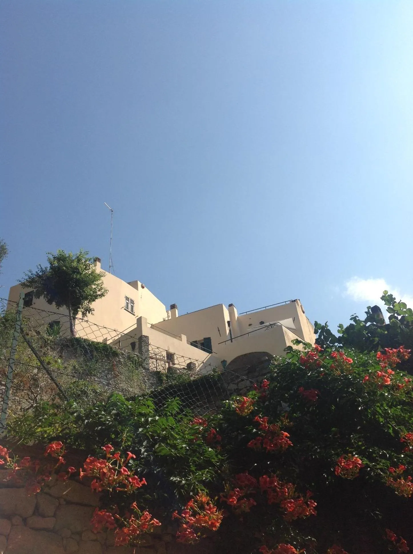 Property building in B&B Lacrêma