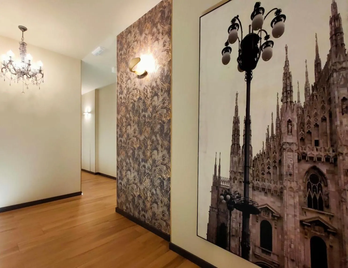 Lobby or reception in INTOMILAN Galleria Duomo I Boutique & Design Aparthotel