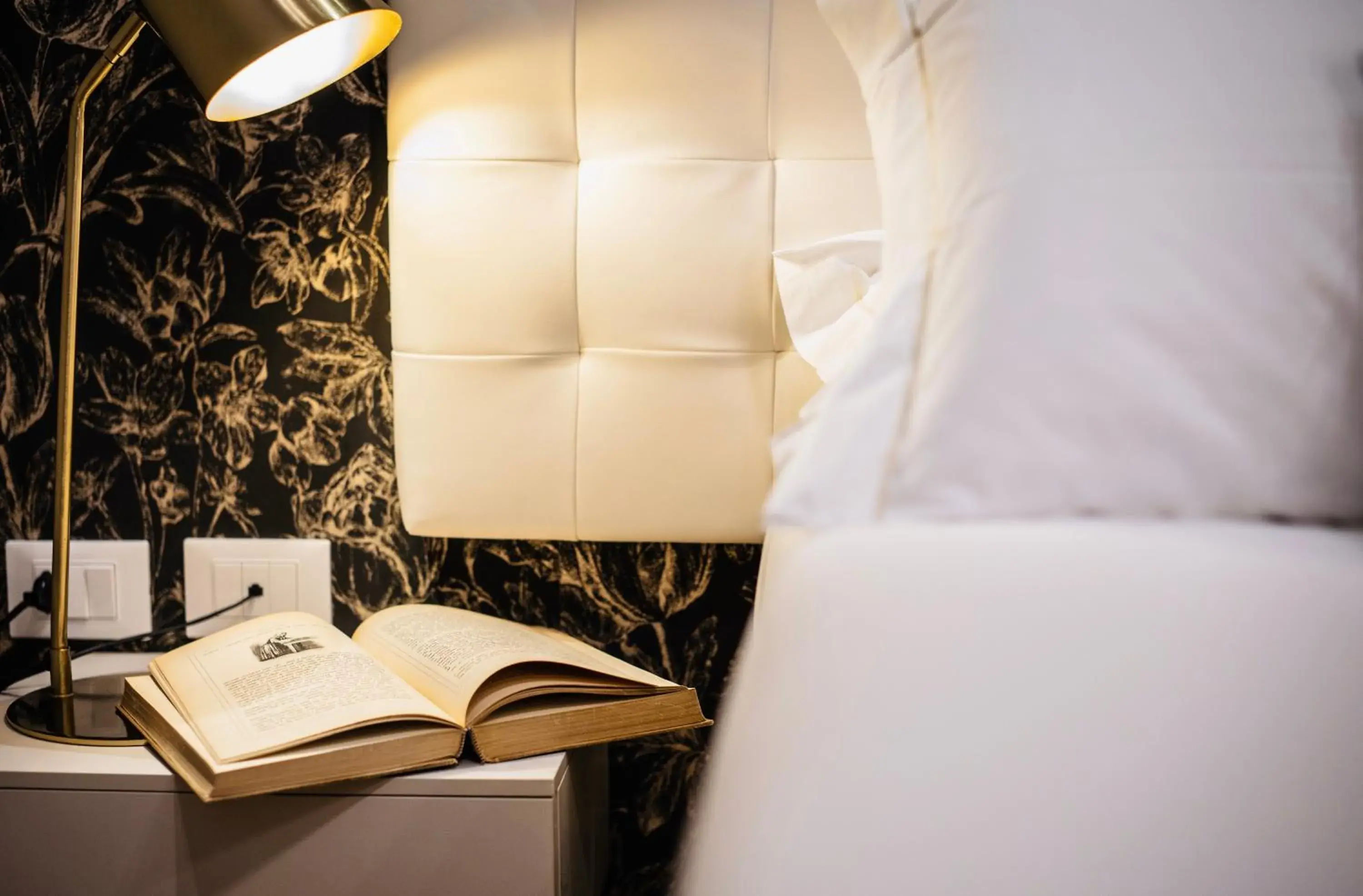 Superior Double or Twin Room - single occupancy in INTOMILAN Galleria Duomo I Boutique & Design Aparthotel Superior Double or Twin Room - single occupancy in INTOMILAN Galleria Duomo I Boutique & Design Aparthotel