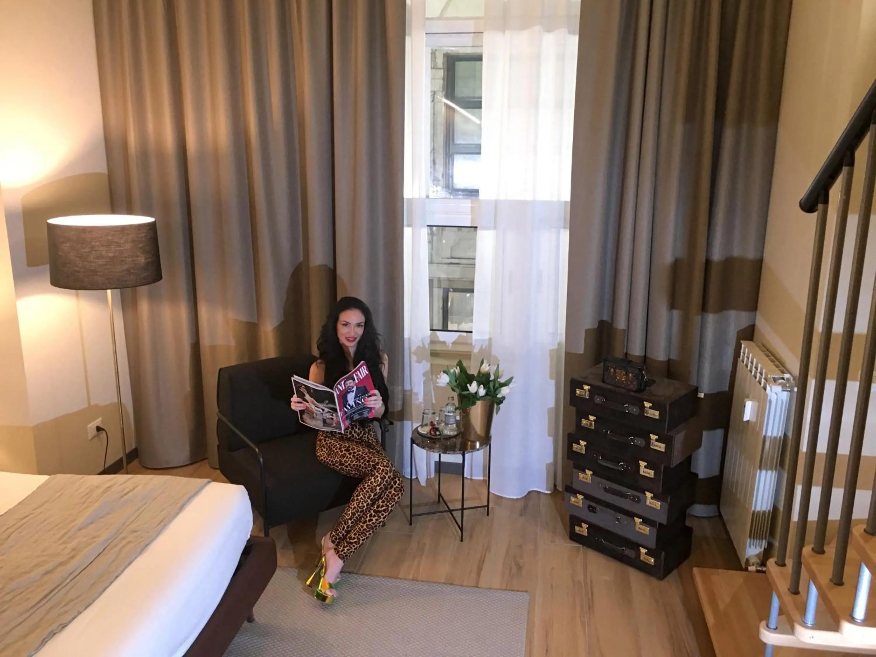 People, Bed in INTOMILAN Galleria Duomo I Boutique & Design Aparthotel