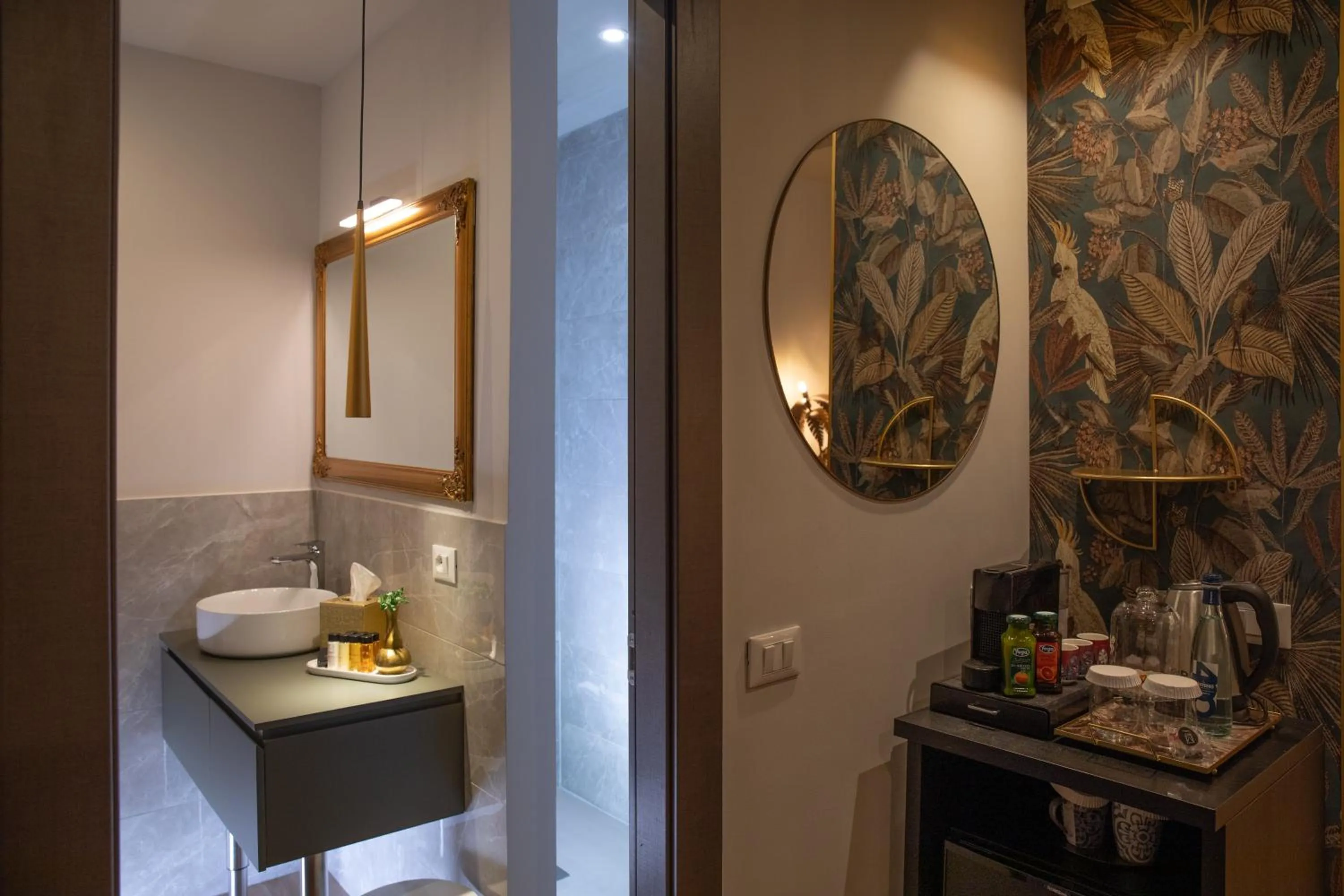 Bathroom in INTOMILAN Galleria Duomo I Boutique & Design Aparthotel