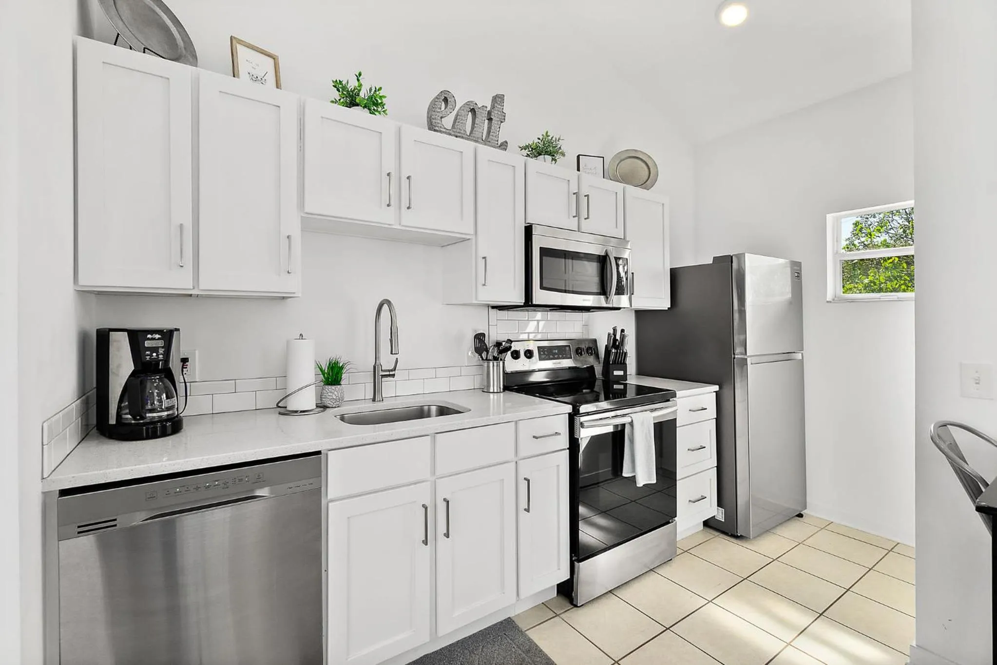 The Old Mission Collection - Downtown Bungalow