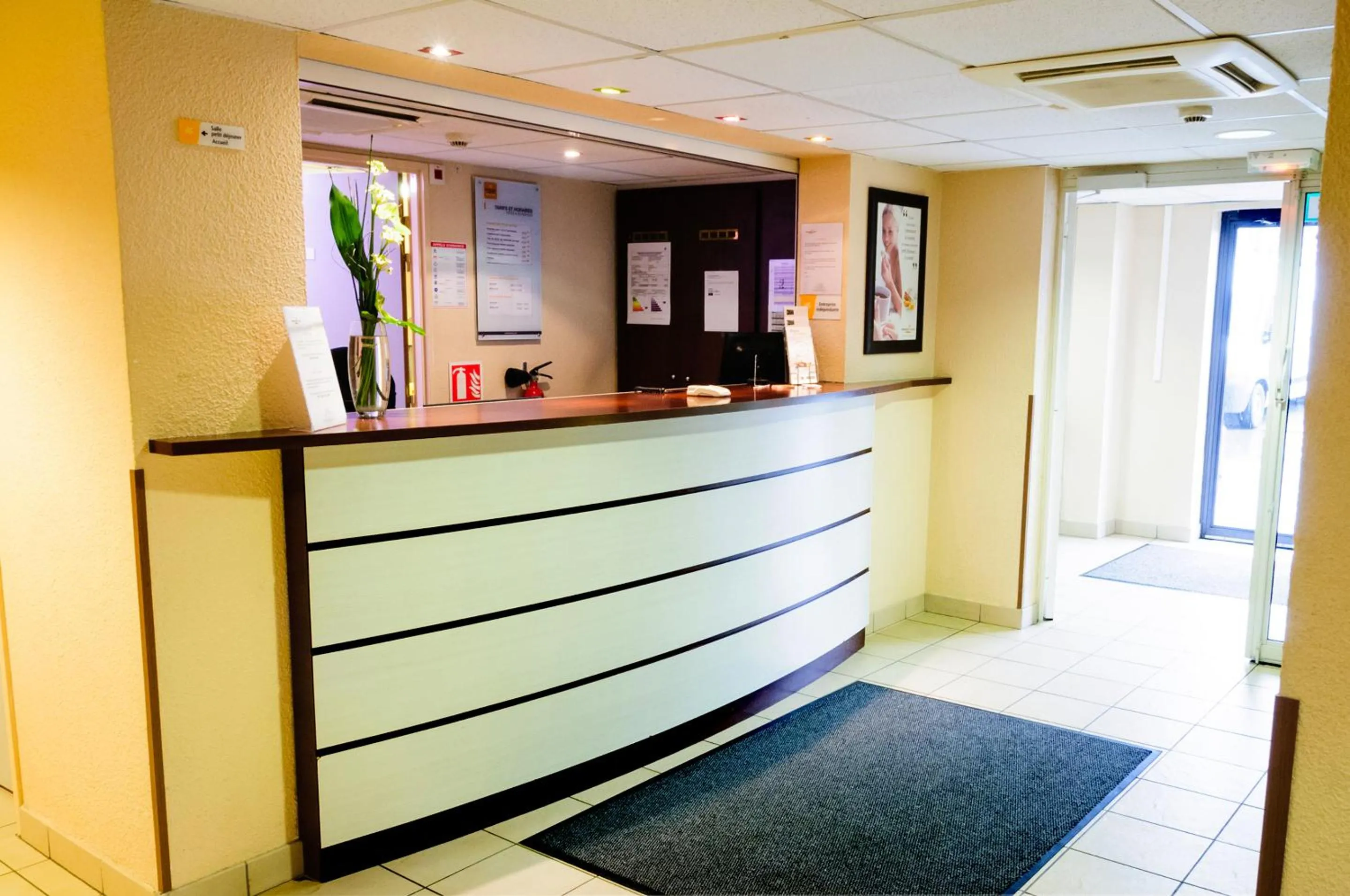 Lobby or reception in Première Classe Annemasse Ville La Grand