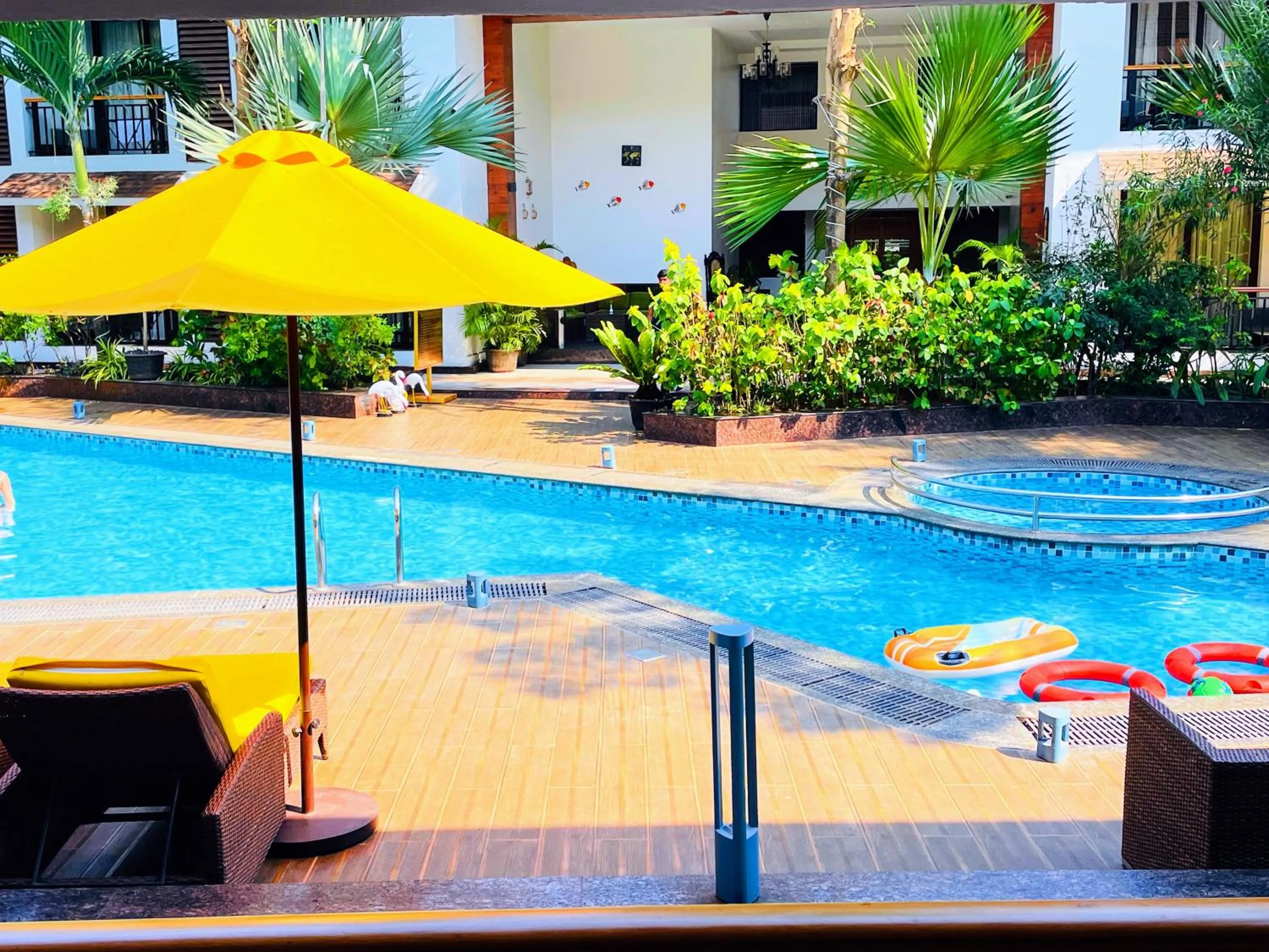 Swimming pool in Sobit Sarovar Portico