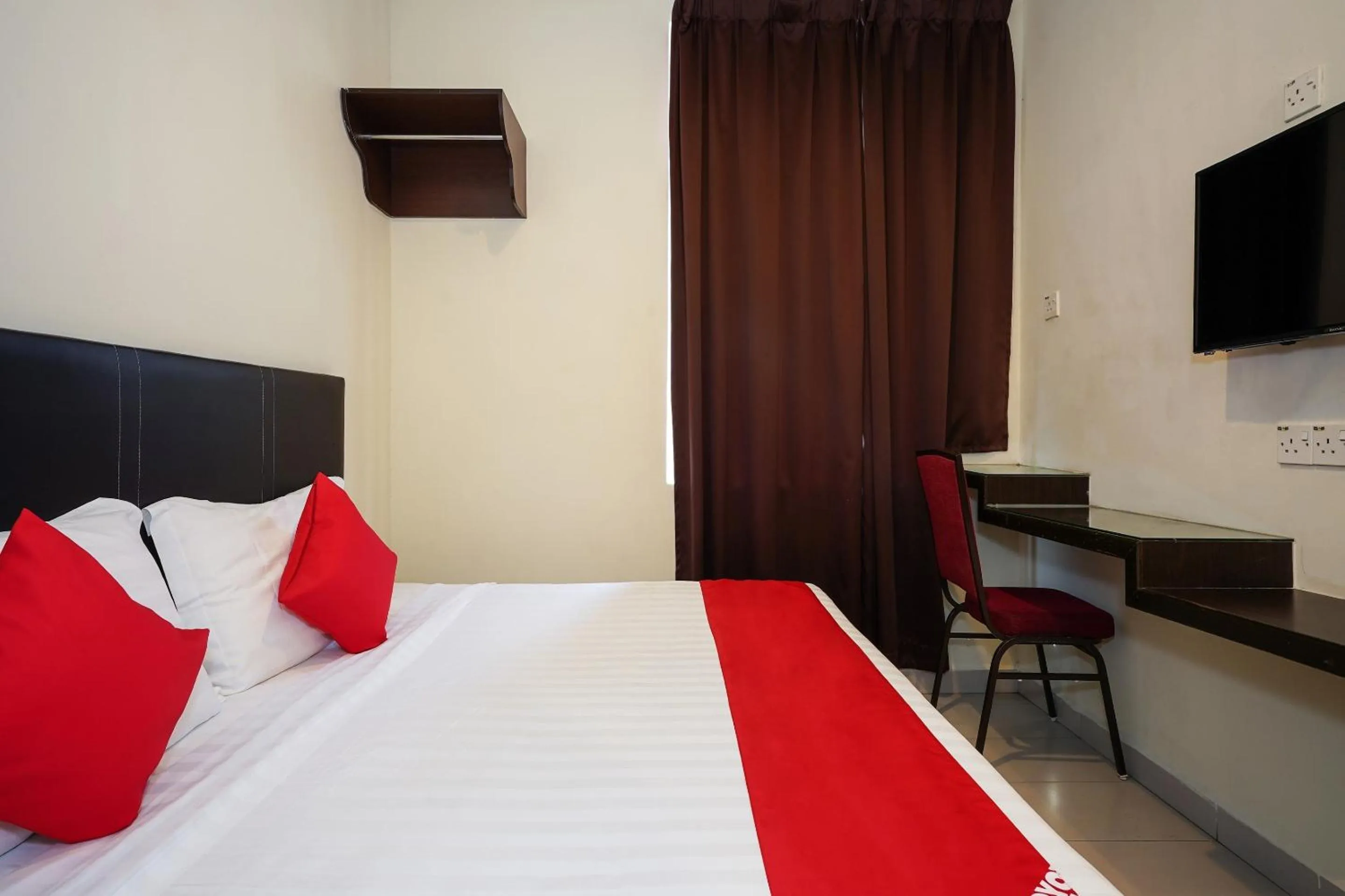 Bedroom in Hotel O Jj Hotel Sitiawan