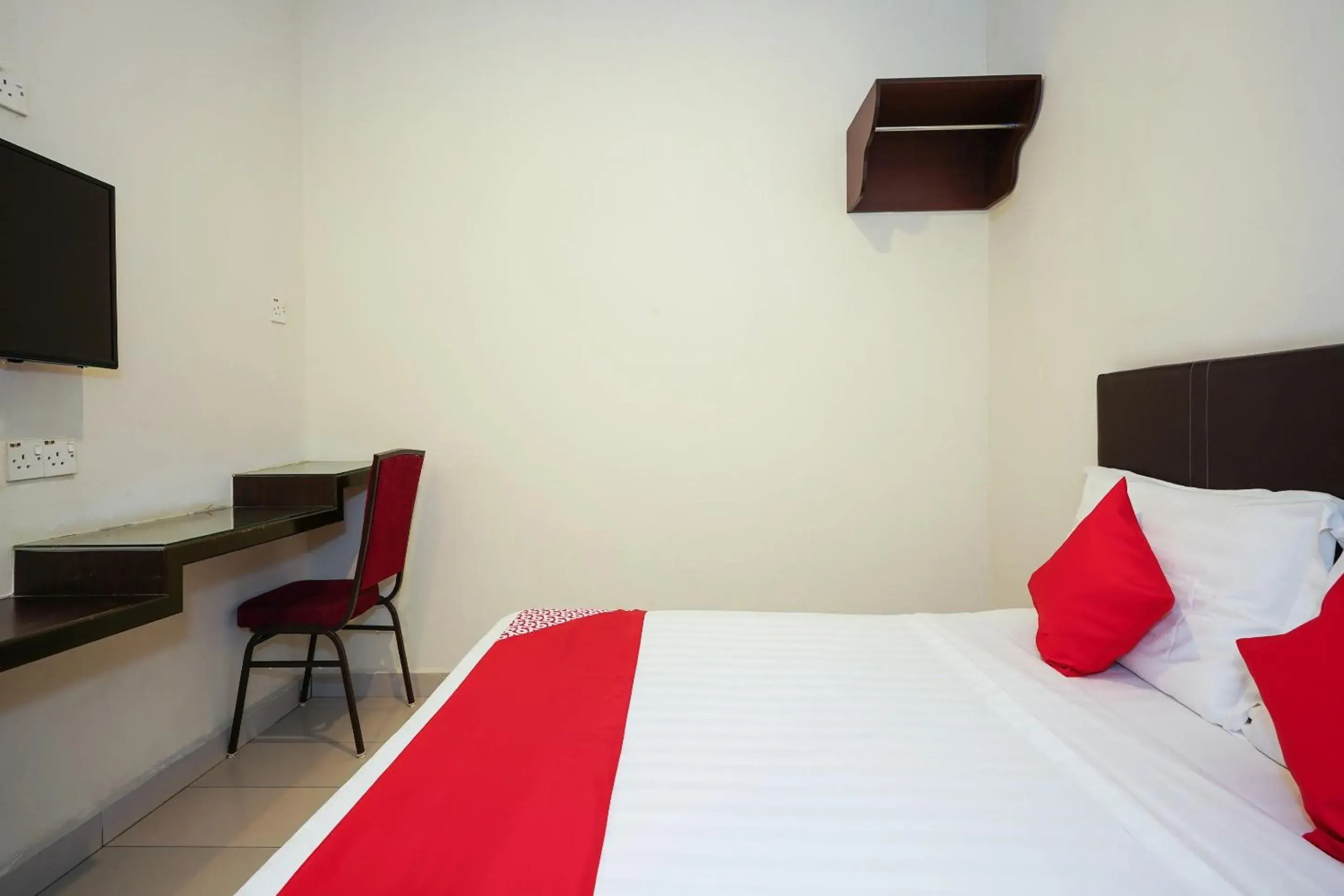 Bedroom in Hotel O Jj Hotel Sitiawan Bedroom in Hotel O Jj Hotel Sitiawan