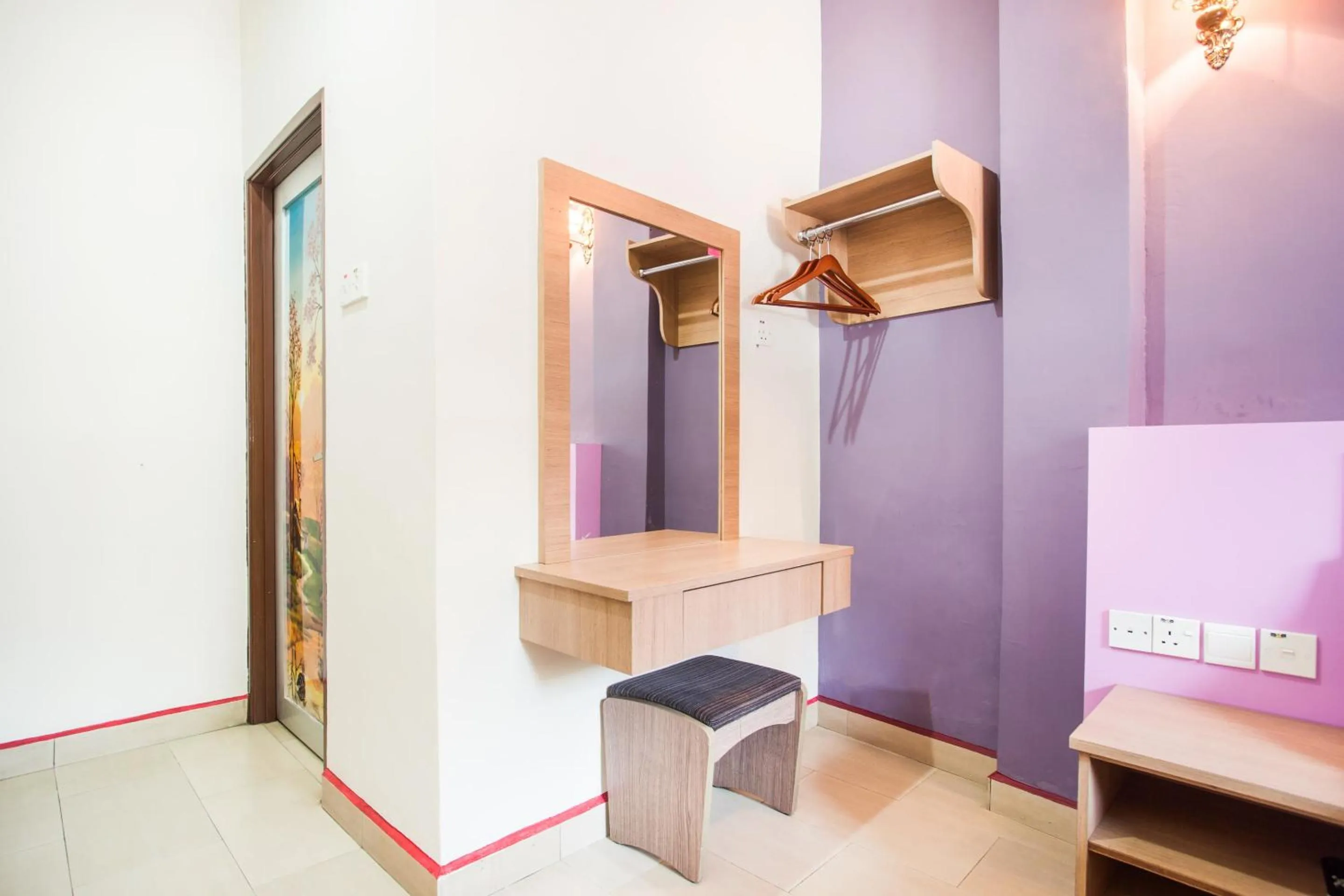 Bedroom in Valley View Hotel