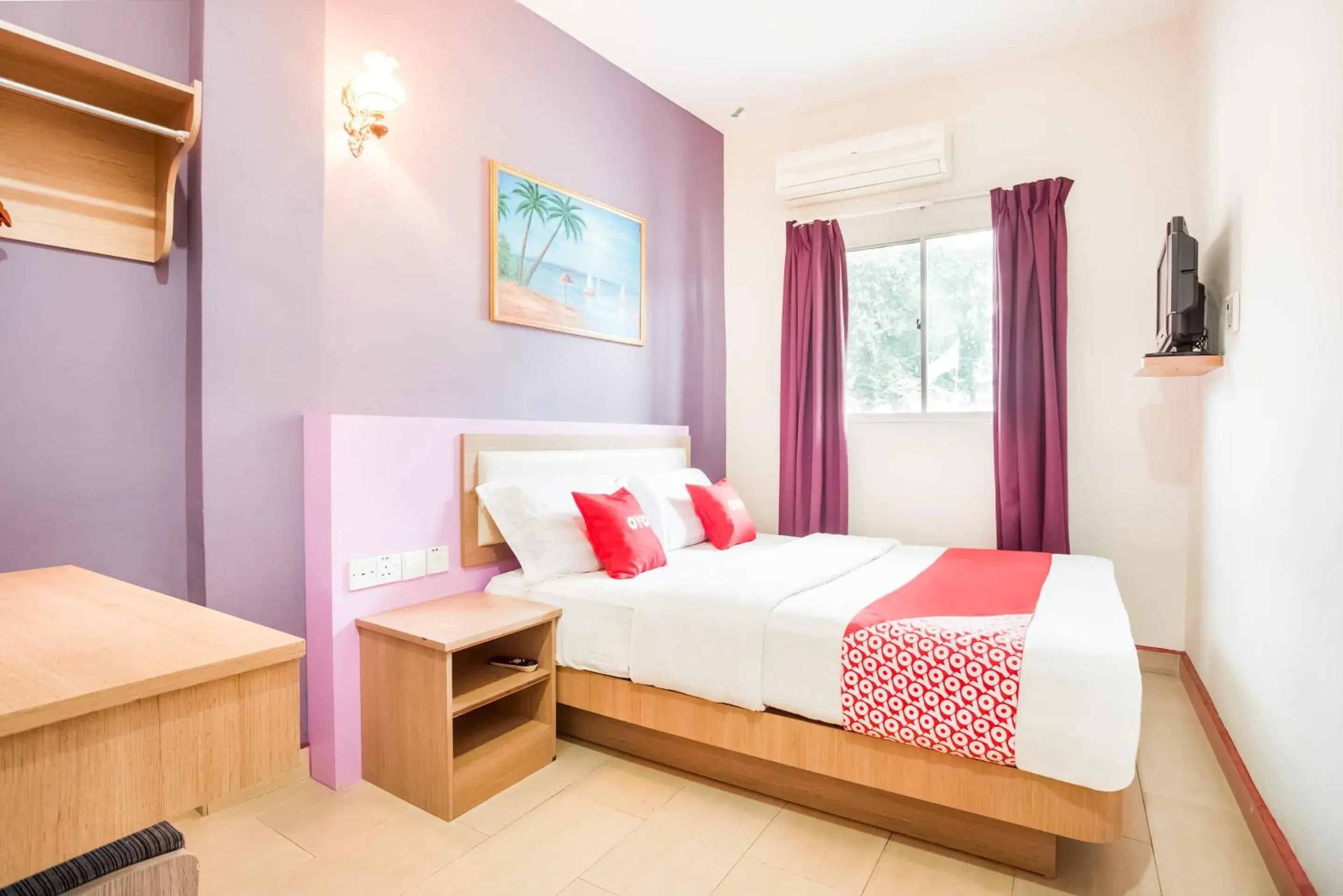 Bedroom, Bed in Valley View Hotel Bedroom, Bed in Valley View Hotel