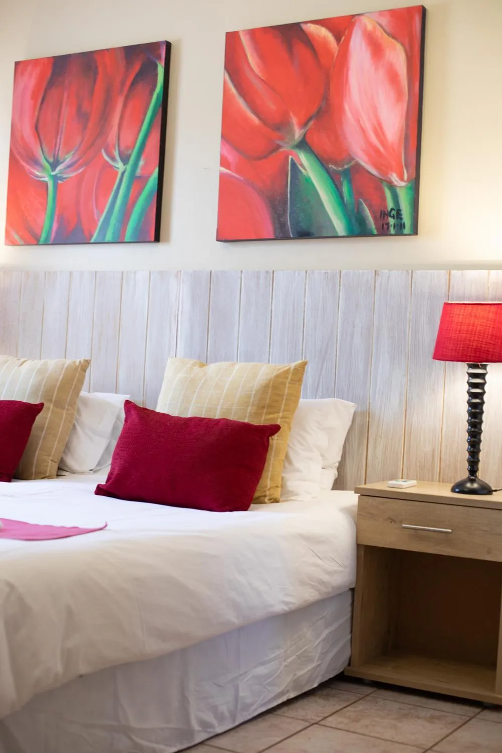 Bedroom, Bed in iLanga Lodge