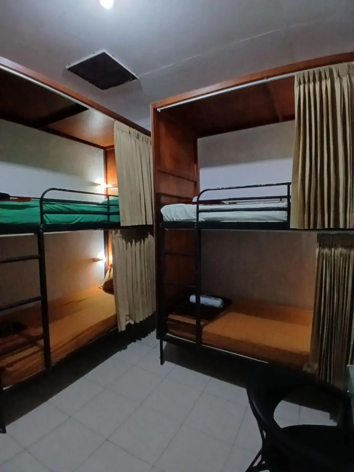 Bed in 6-Bed Mixed Dormitory Room in Moshi Moshi Bed in 6-Bed Mixed Dormitory Room in Moshi Moshi