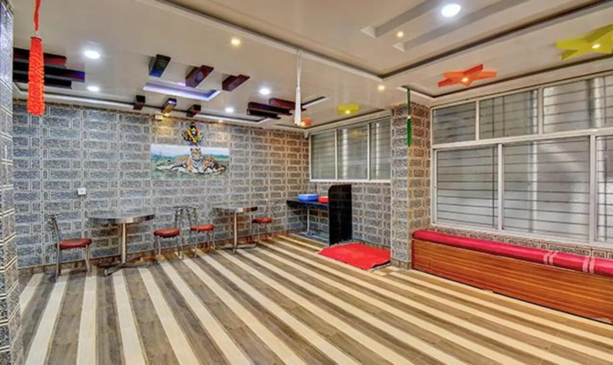 Restaurant/places to eat in FabHotel SRH Restaurant/places to eat in FabHotel SRH