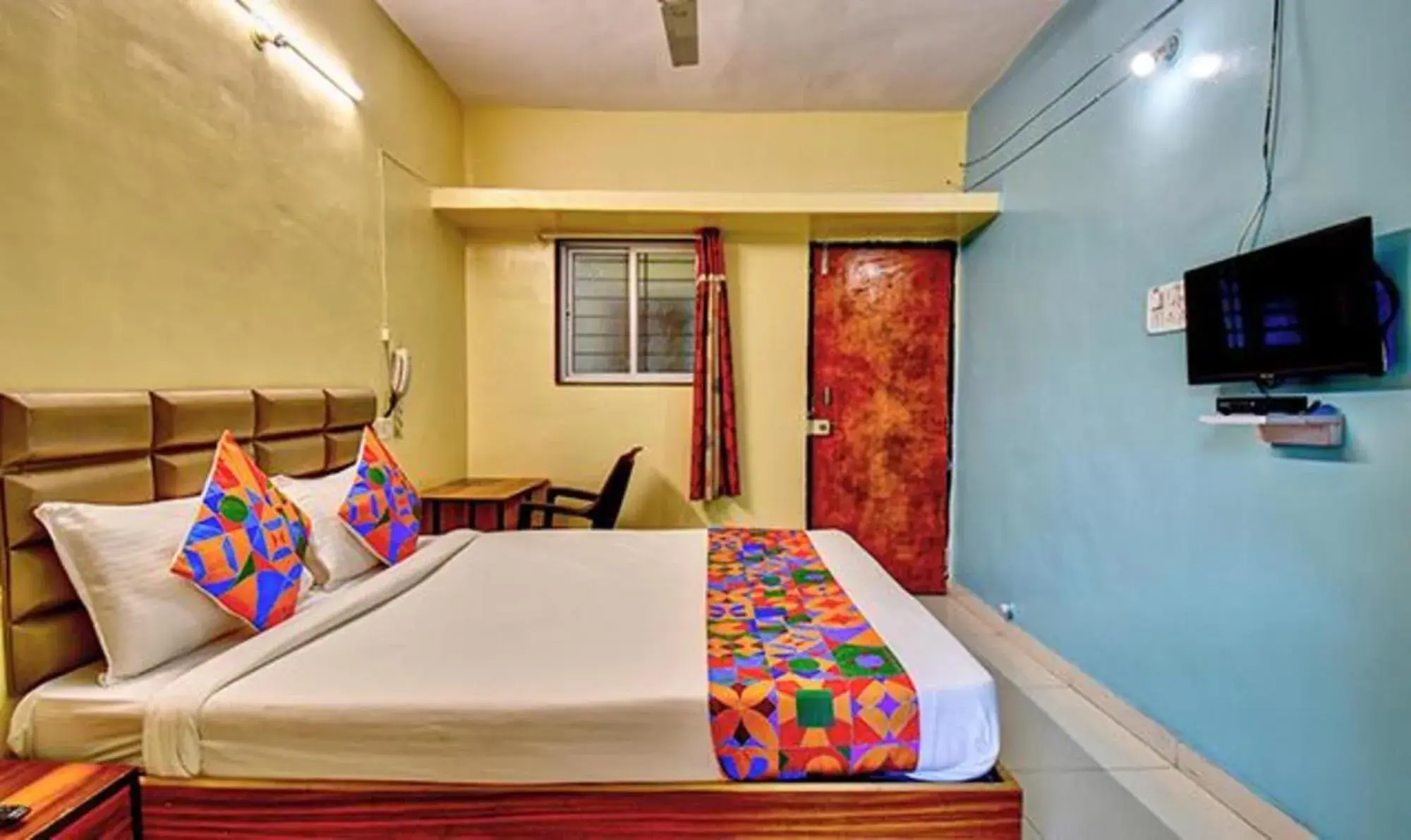 Bed in FabHotel SRH Bed in FabHotel SRH