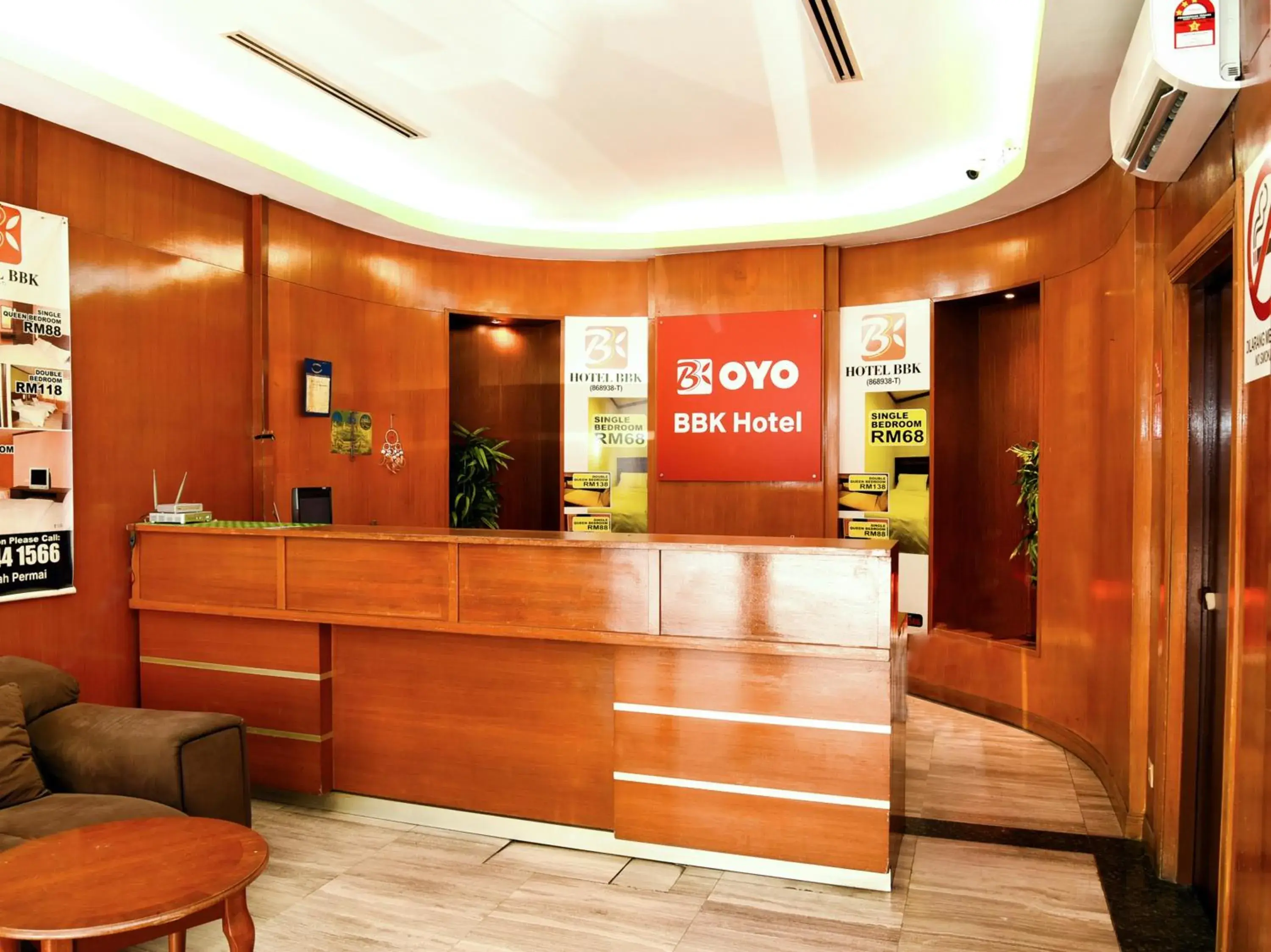 Lobby or reception, Lobby/Reception in Super OYO 1219 Hotel Bbk