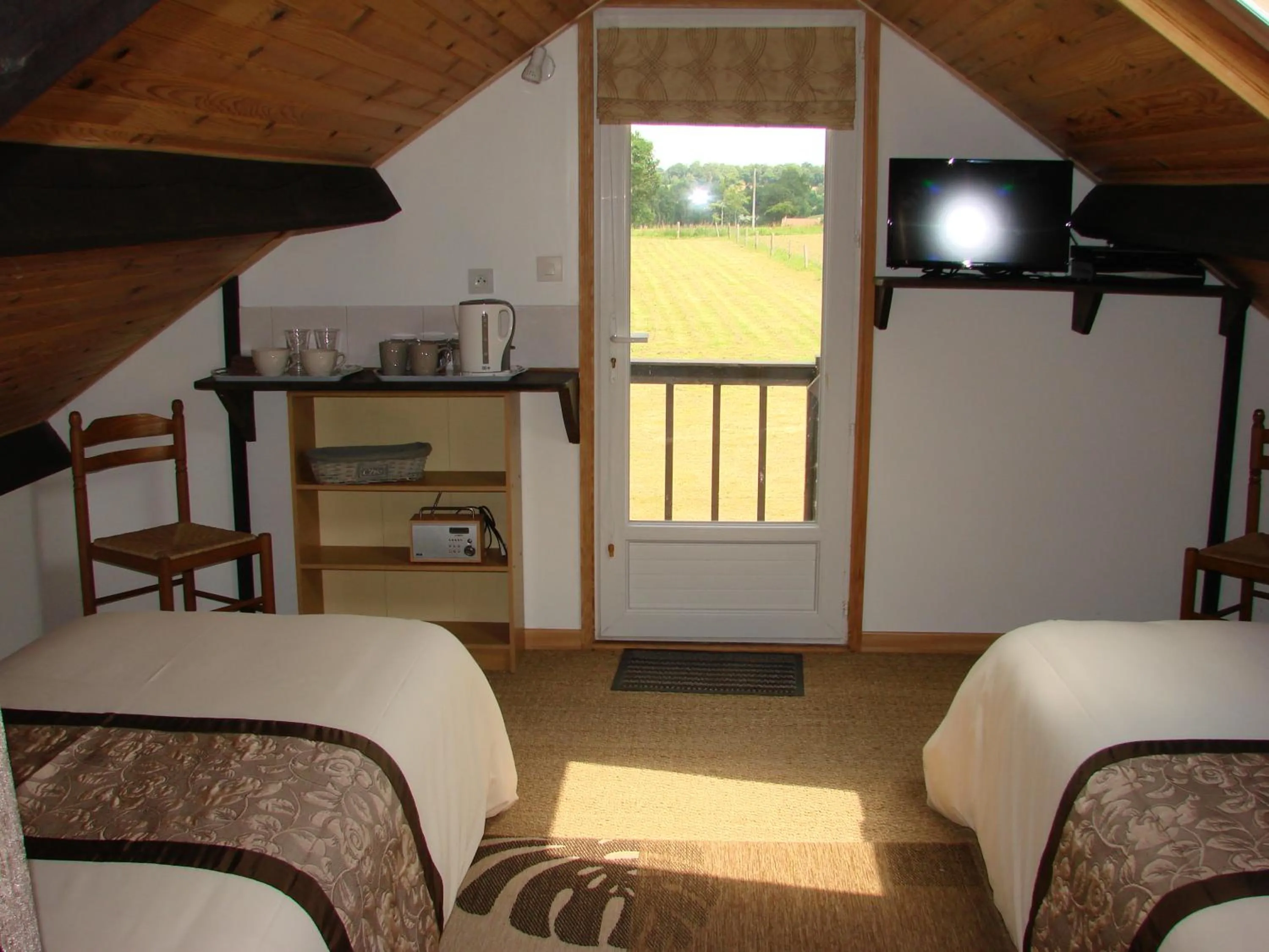 Coffee/tea facilities, Bed in La Blanche Roche