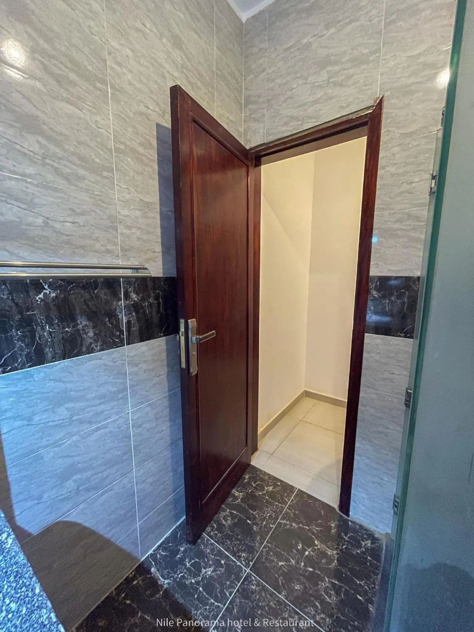 Shower in Nile Panorama Hotel & Restaurant