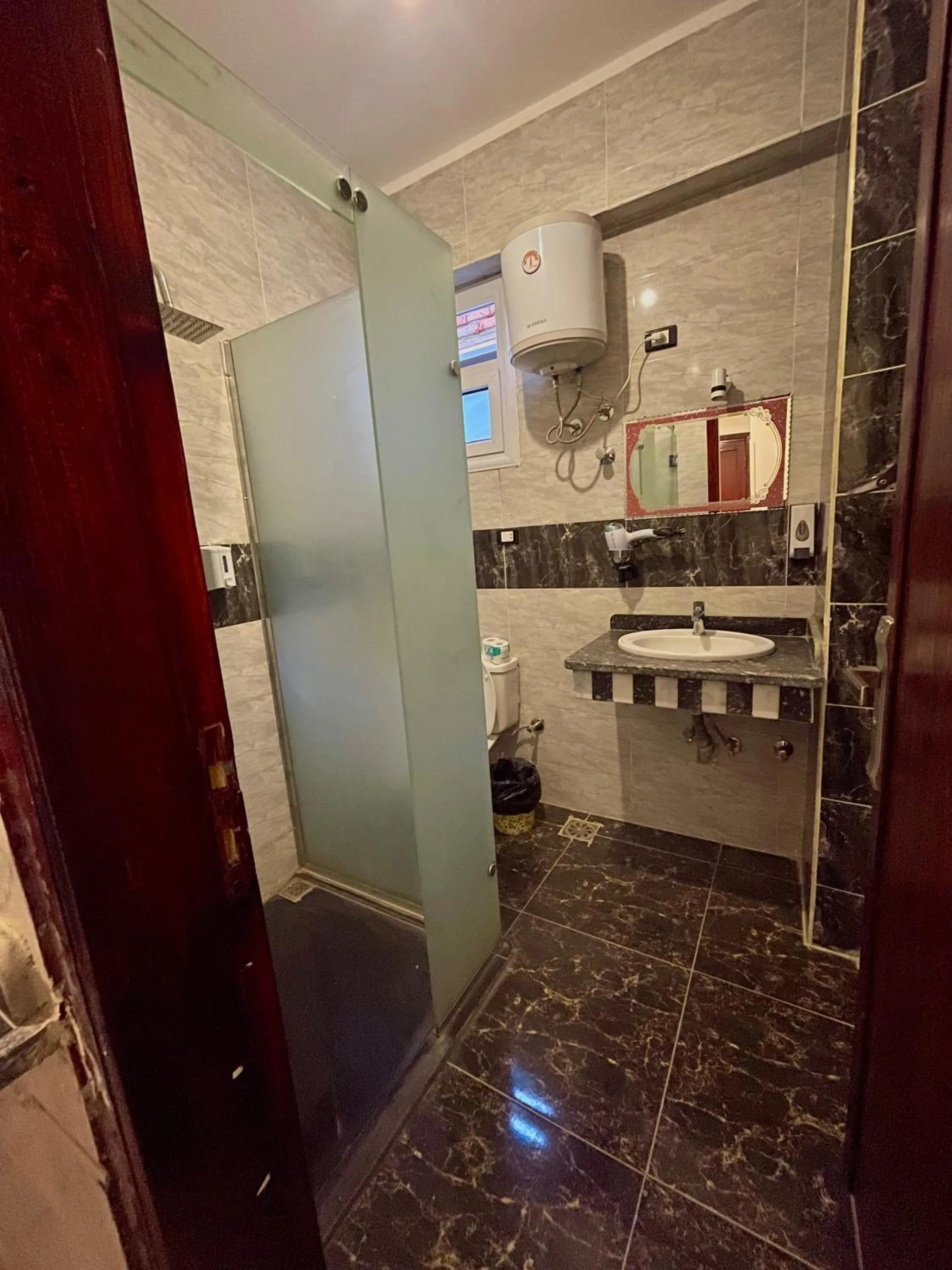 Shower in Nile Panorama Hotel & Restaurant