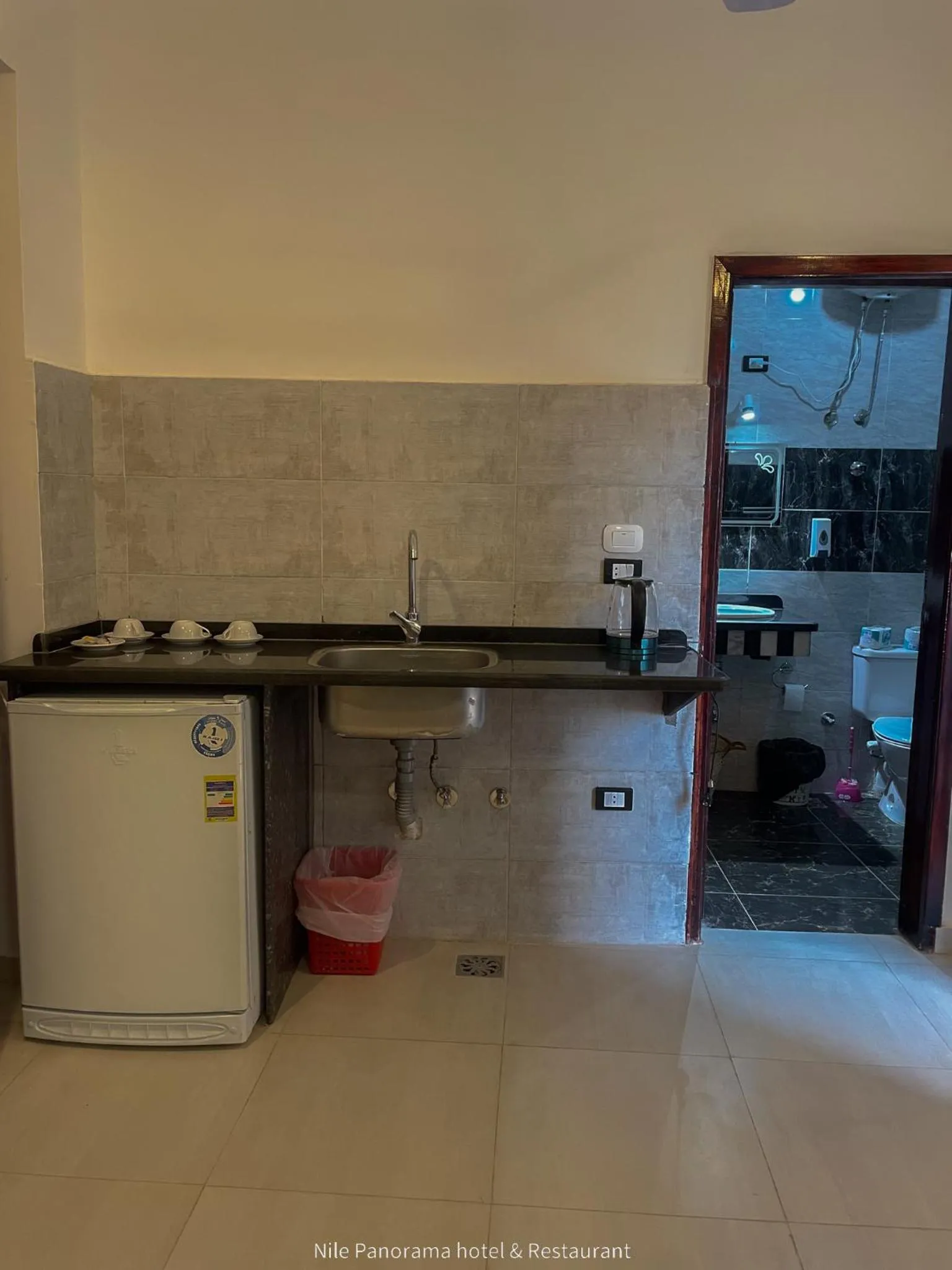 Kitchen or kitchenette in Nile Panorama Hotel & Restaurant