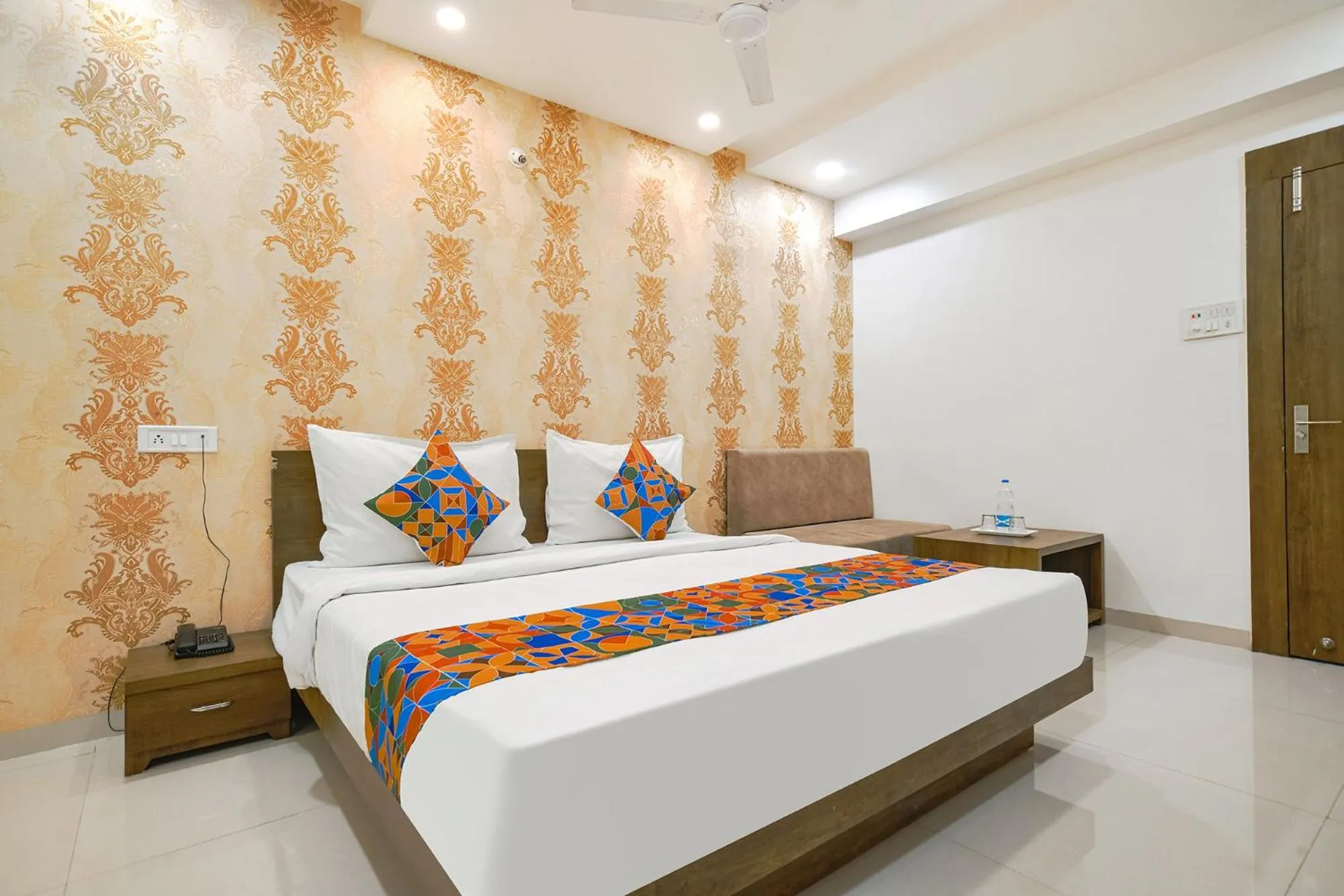 Photo of the whole room, Bed in FabHotel Ten Eleven