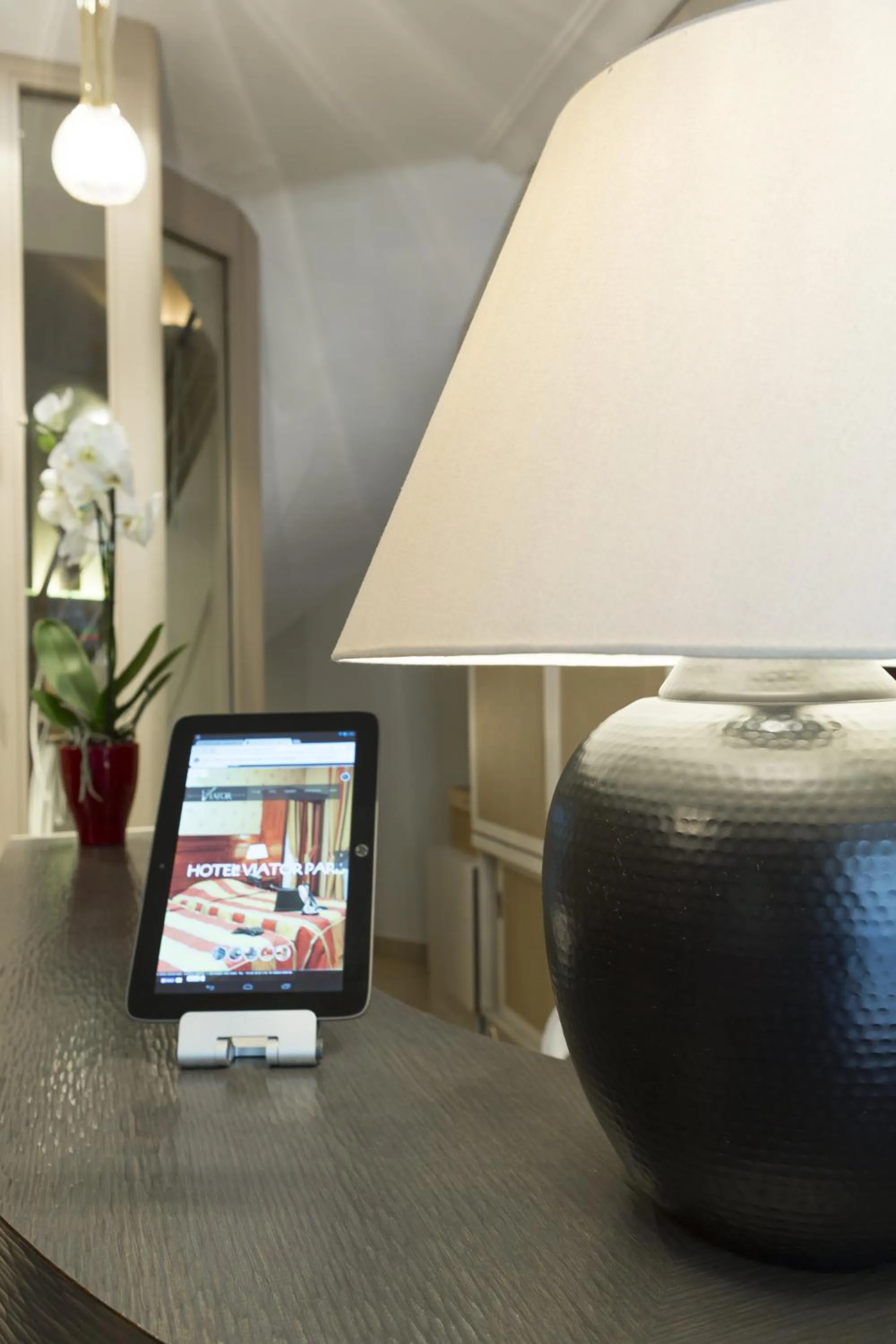 Decorative detail in Hotel Viator - Gare de Lyon