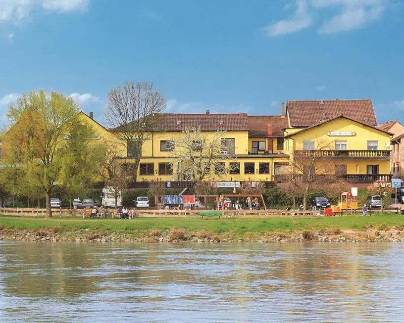 Hotel-Restaurant Zur Mainlust Hotel-Restaurant Zur Mainlust