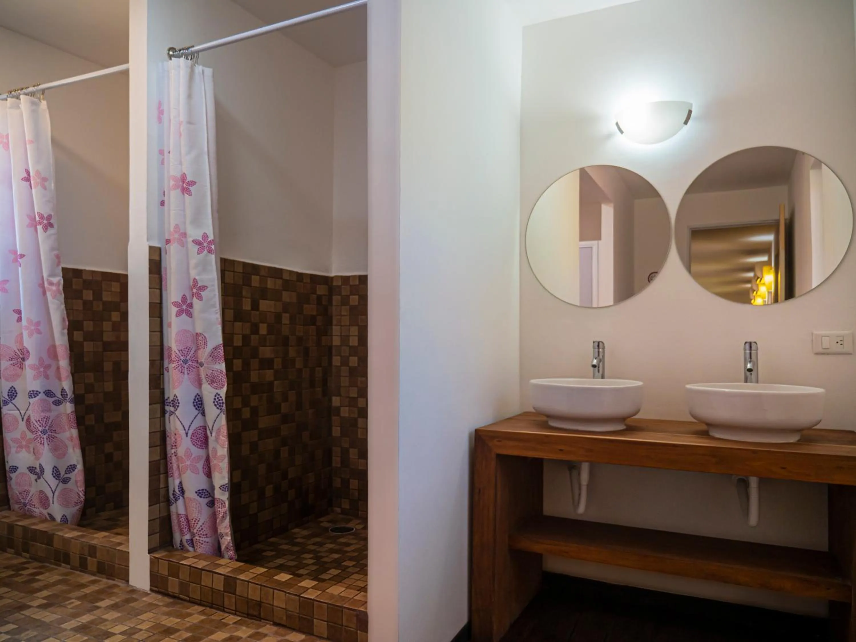 Bathroom in Colorbox beds and rooms