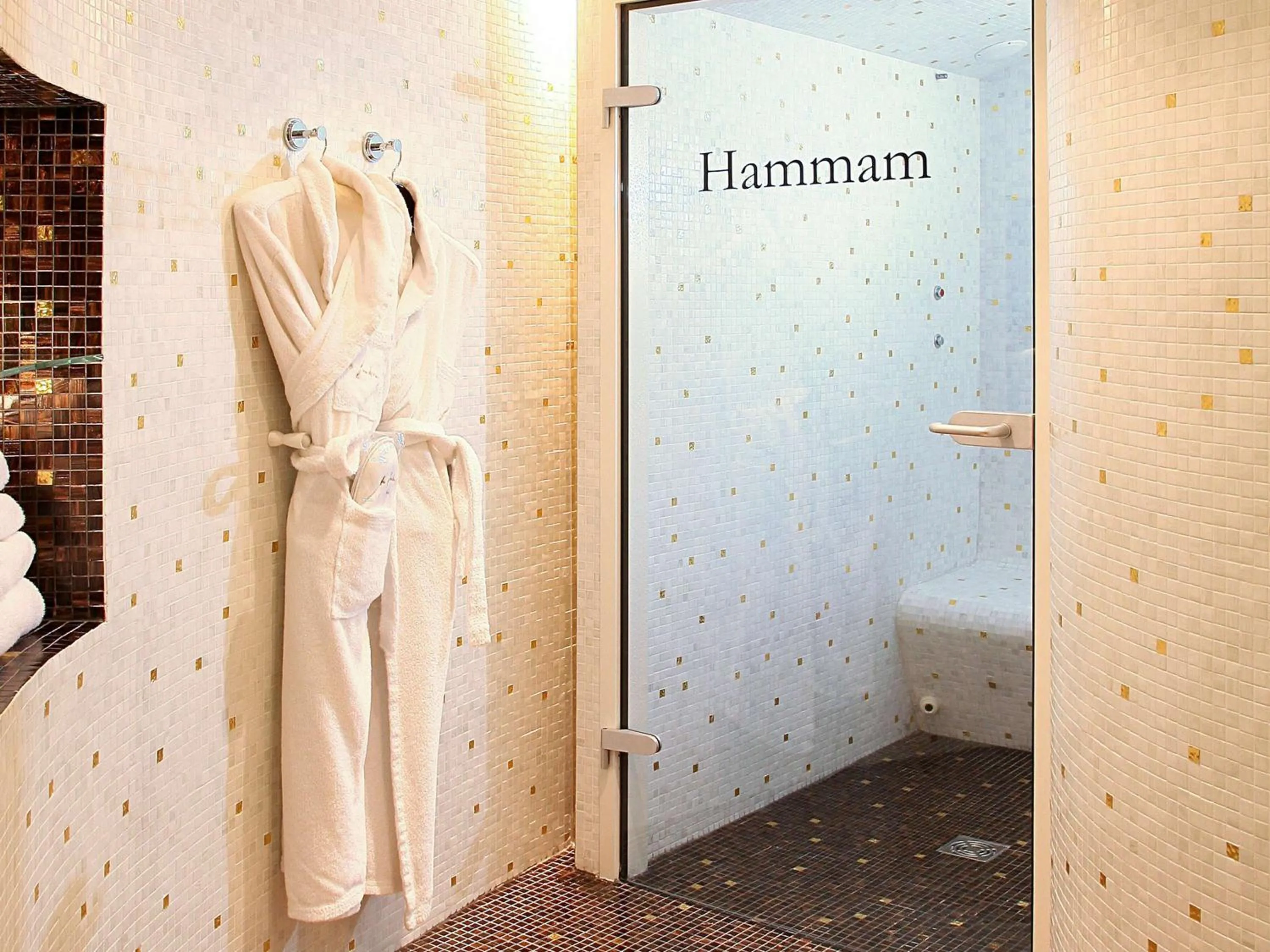 Fitness centre/facilities in Sofitel Paris Le Faubourg