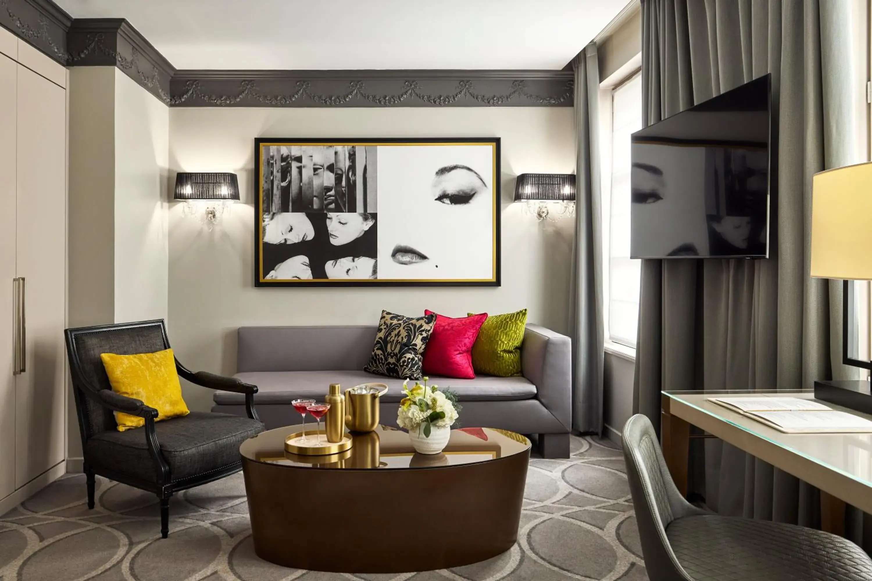 Collection Suite in Sofitel Paris Le Faubourg Collection Suite in Sofitel Paris Le Faubourg