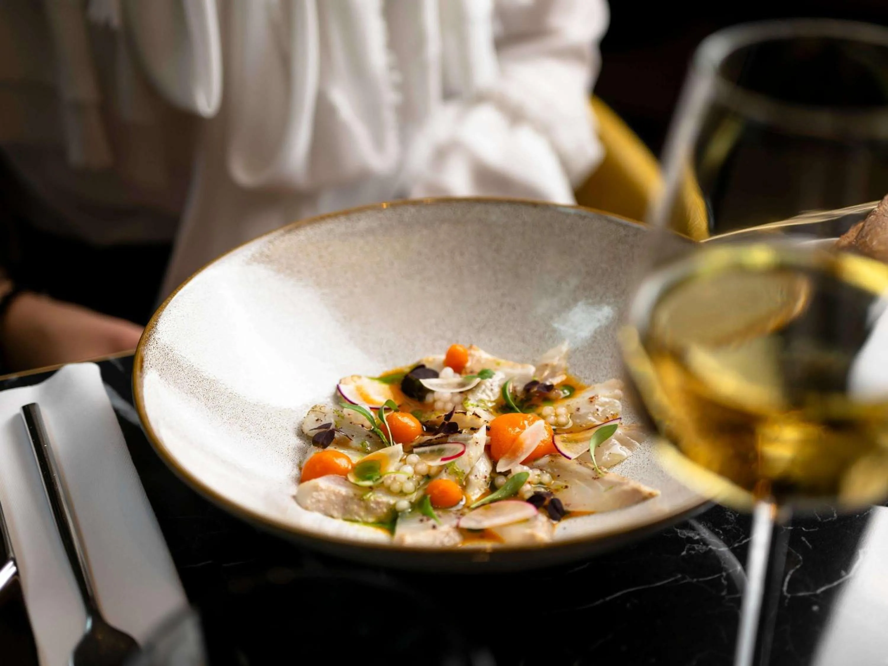 Restaurant/places to eat in Sofitel Paris Le Faubourg