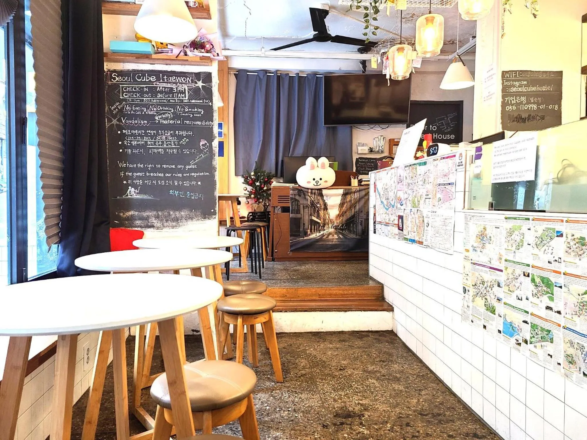 Lobby or reception in Seoul Cube Itaewon