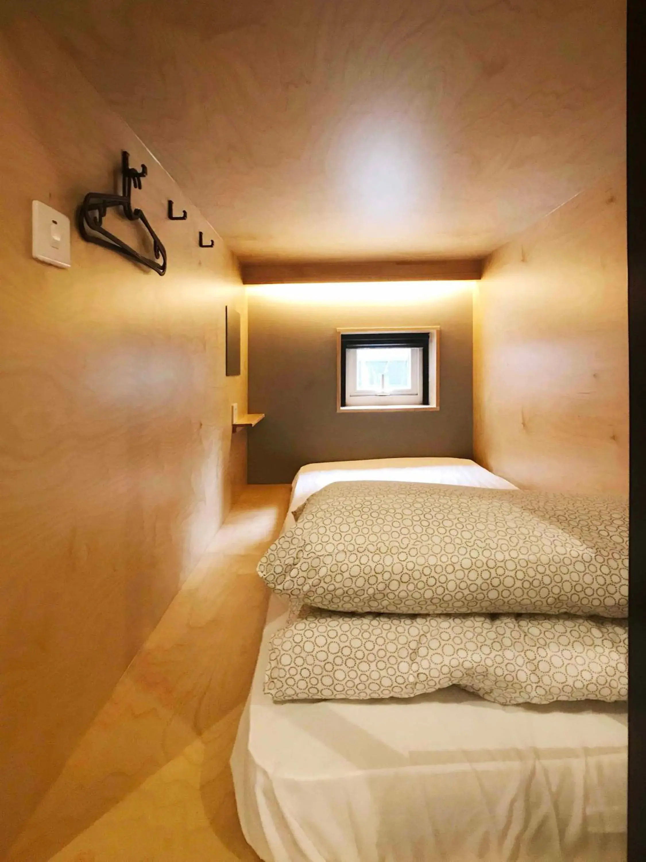 Bed in Seoul Cube Itaewon Bed in Seoul Cube Itaewon