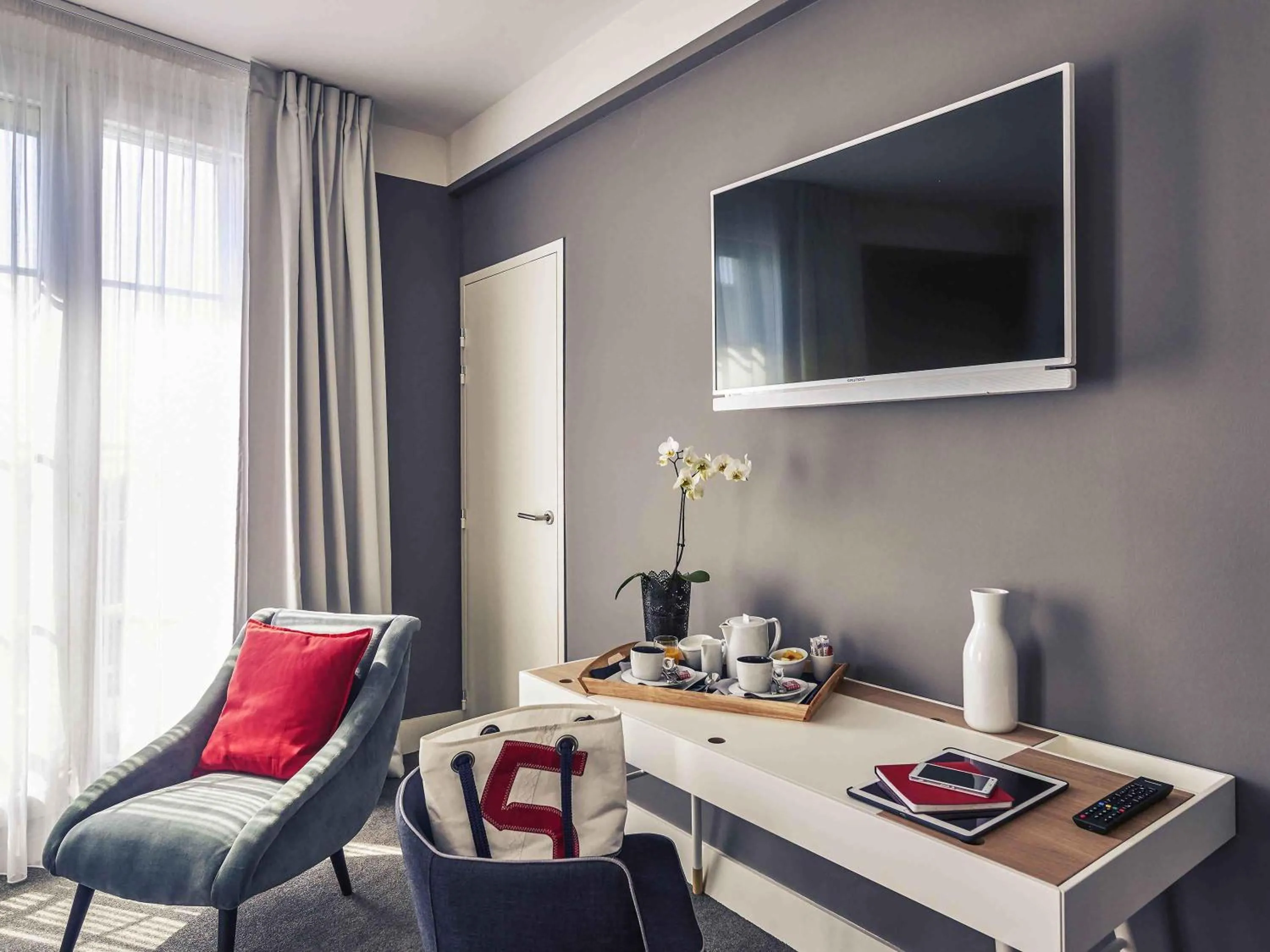 Bedroom in Hotel Mercure Brest Centre Les Voyageurs