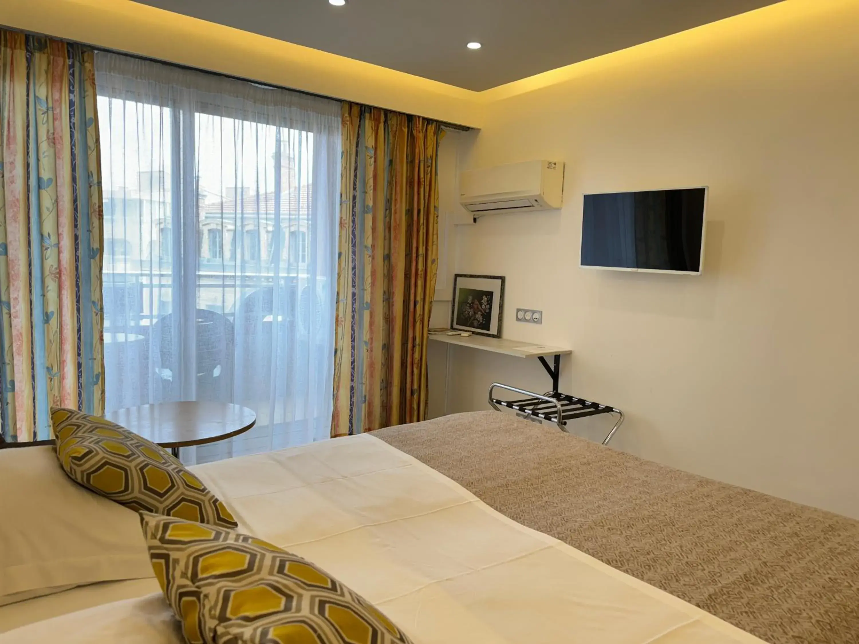 Bed in Hotel Panorama Bed in Hotel Panorama