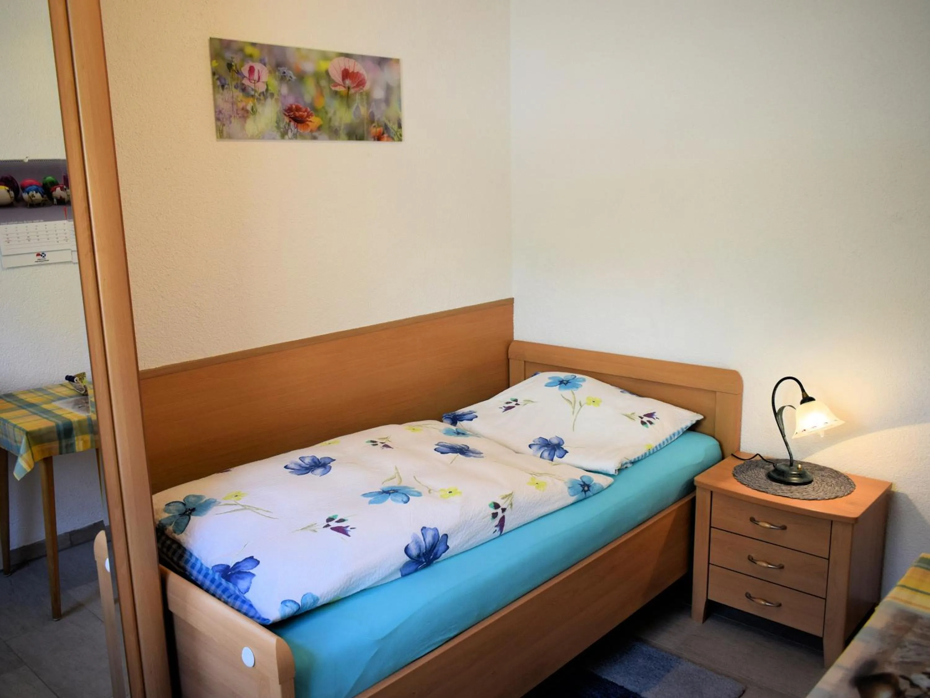 Bedroom, Bed in Gaestehaus Grau